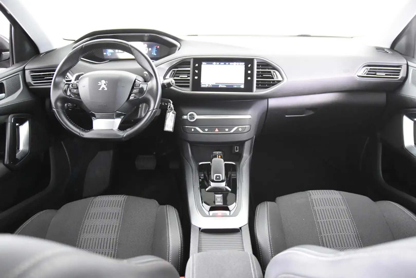 Peugeot 308 SW 1.2 PureTech Allure *1ste Eigenaar*Navigatie*Ca Gris - 2