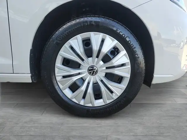 Volkswagen Caddy view 7