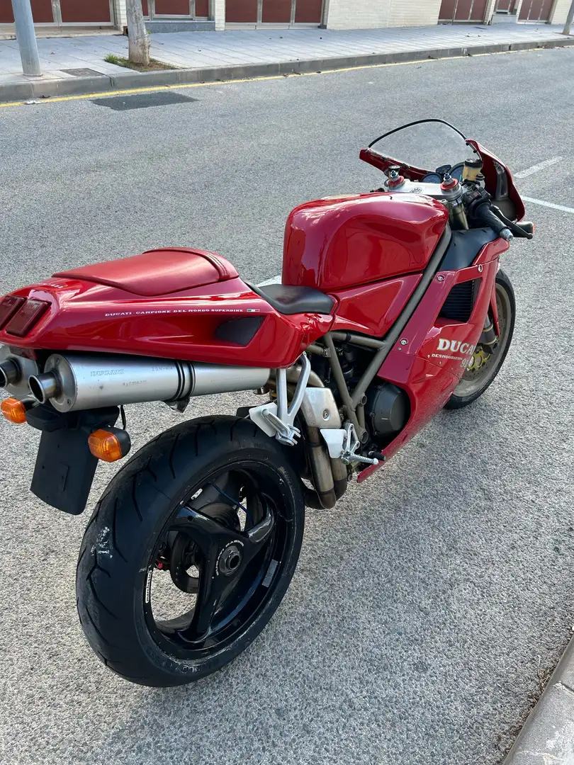 Ducati 916 Czerwony - 2