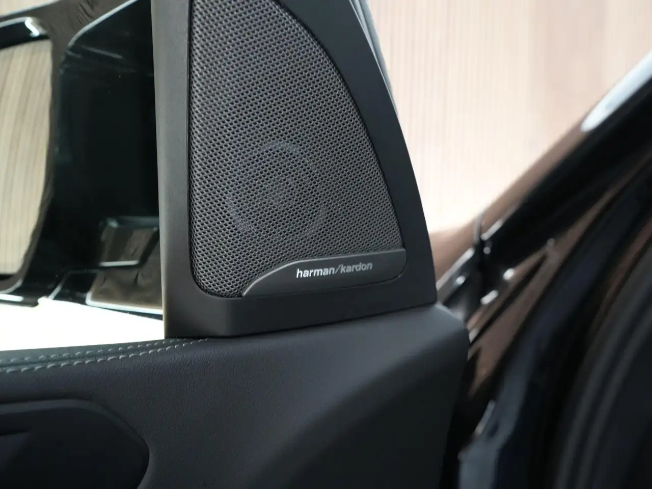 BMW X5 xDrive50e 489pk Launch Edition Maxton M-sport pan, миниатюра 18