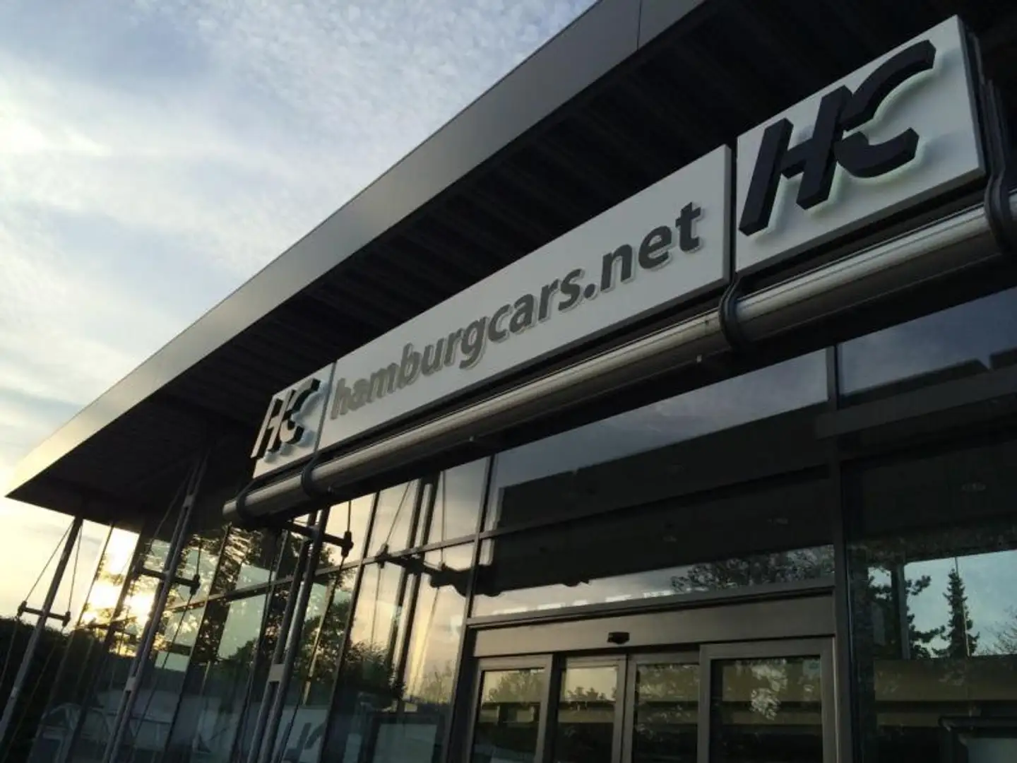 Skoda Fabia 1.5 DSG Drive Plus AHK Winter&ParkPaket 5J-Gar. Schwarz - 2