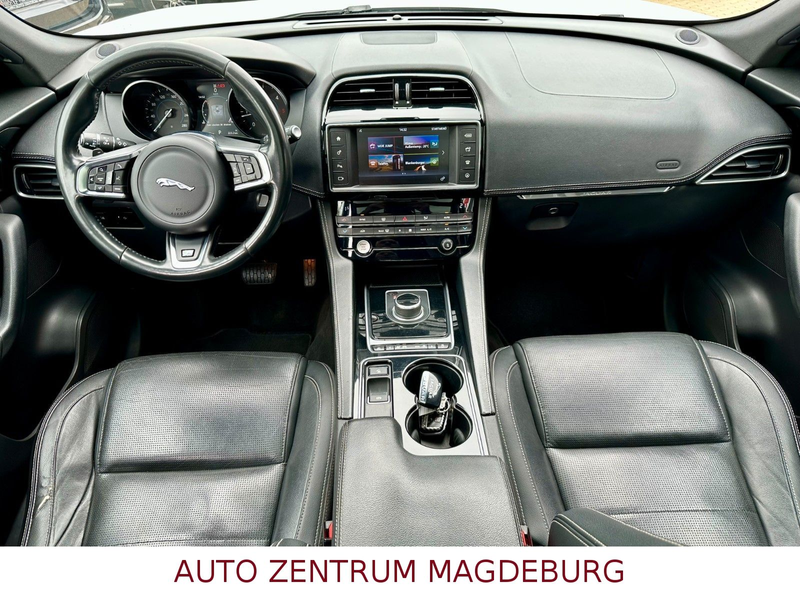 Jaguar F-Pace R-Sport AWD *NAVI*PANODACH*BI-XENON* — photo 9