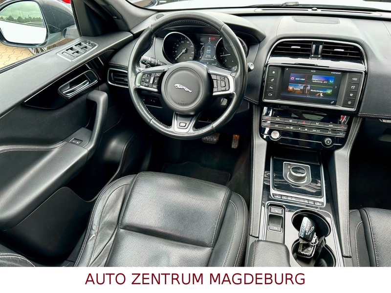Jaguar F-Pace R-Sport AWD *NAVI*PANODACH*BI-XENON* — photo 10