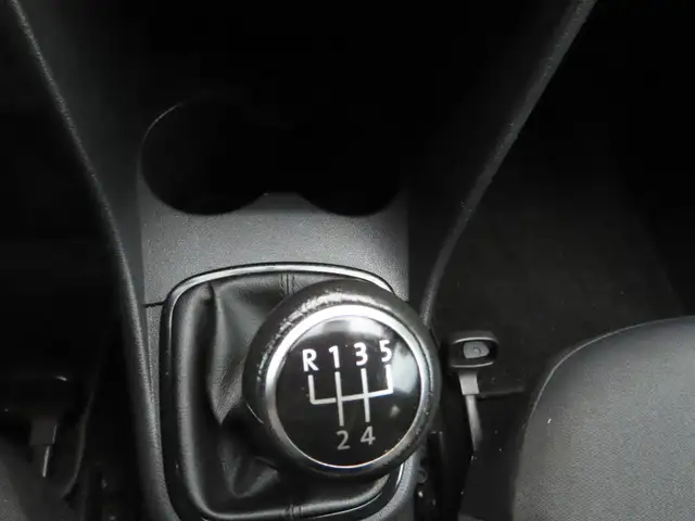 Volkswagen Polo view 14