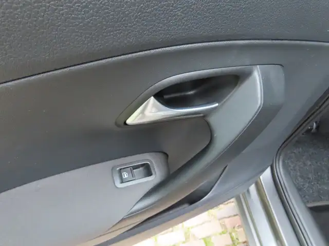Volkswagen Polo view 15