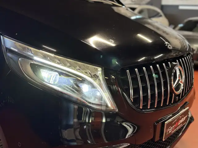 Mercedes-Benz V 300 Versione Long 4-Matc AMG Pack 7Posti
