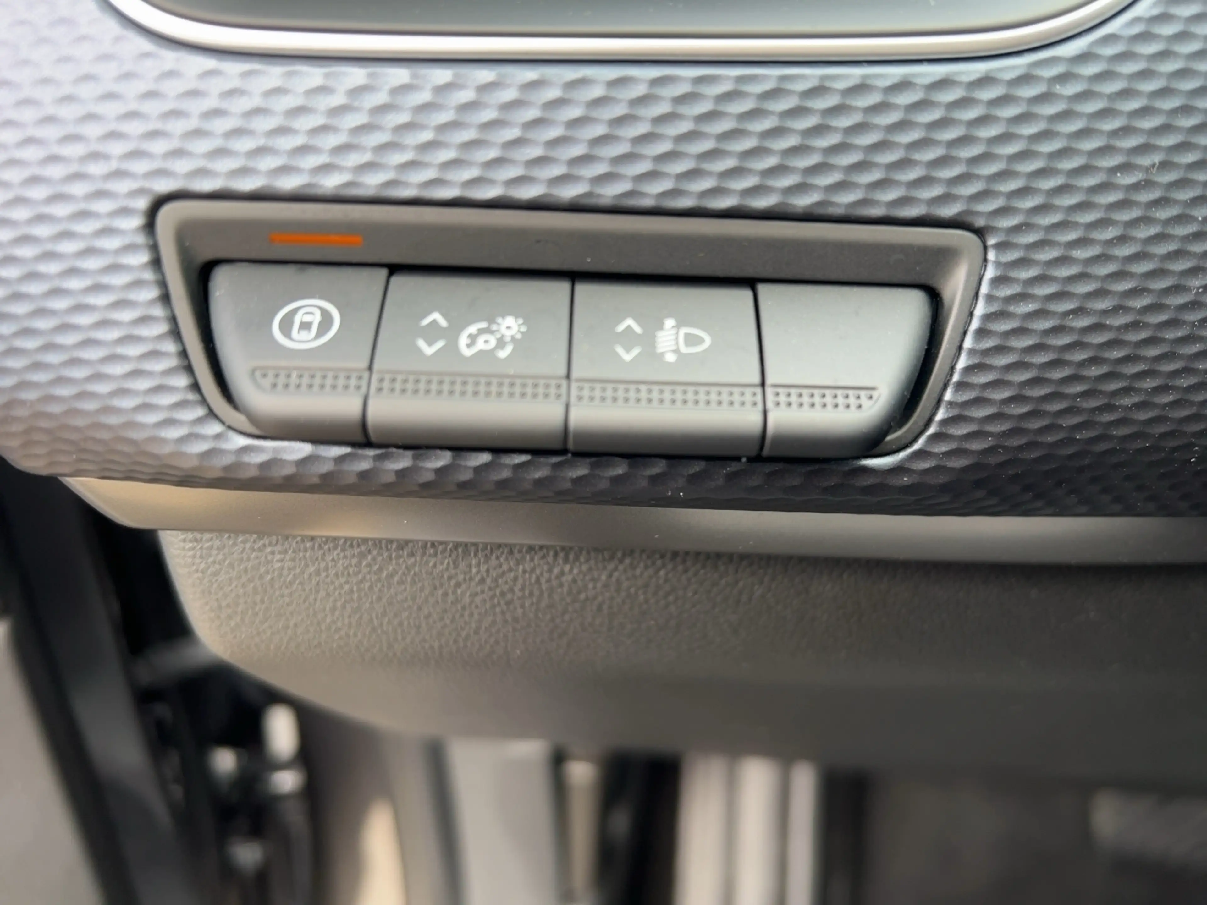 Renault Arkana 1.3 TCE 140 Evolution — photo 15
