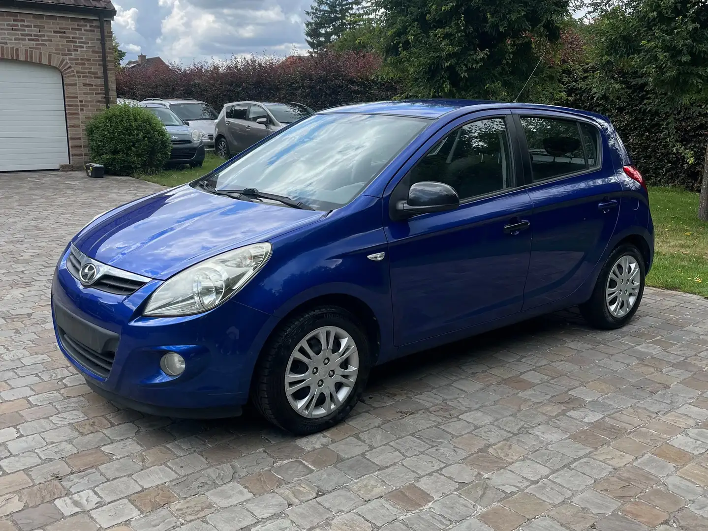 Hyundai i20 i20 1.2i Comfort MARCHAND ou EXPORT Bleu - 1