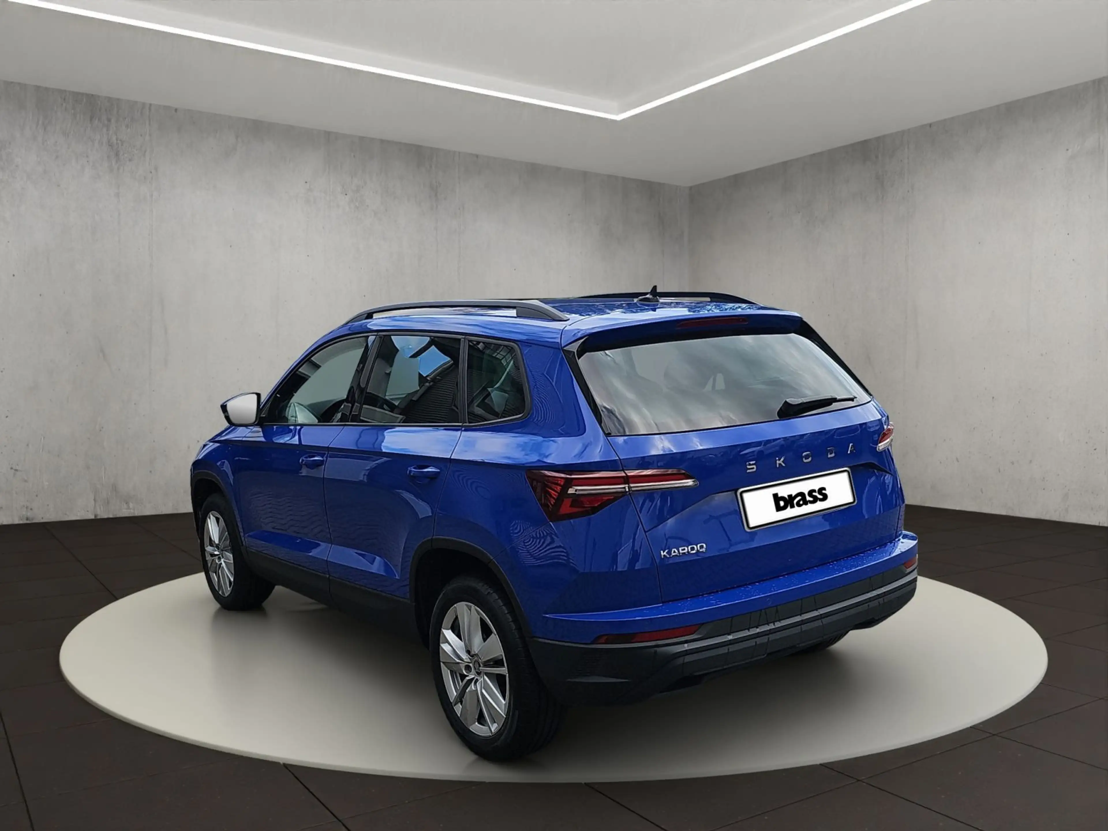 Skoda Karoq Selection 1,5 TSI 110 kW 6-Gang-Schaltgetr — photo 3