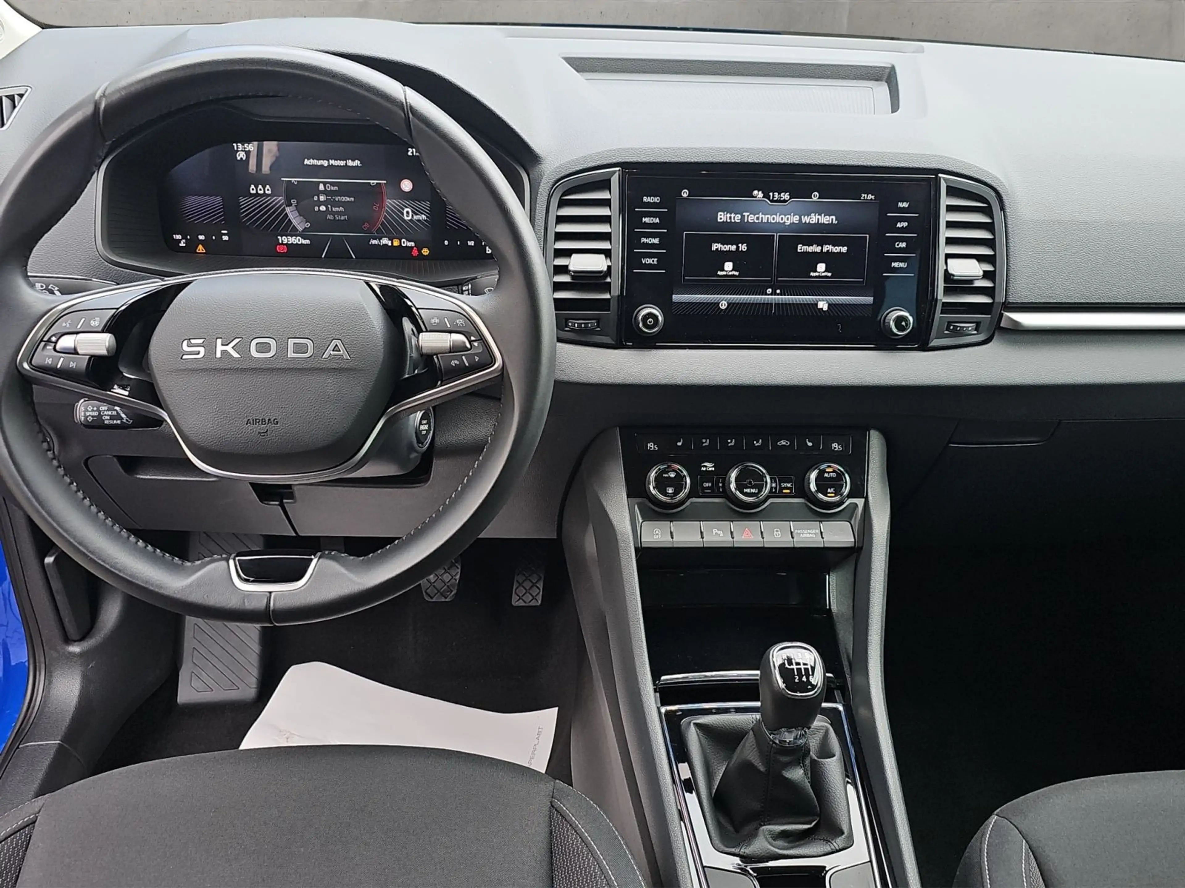 Skoda Karoq Selection 1,5 TSI 110 kW 6-Gang-Schaltgetr — photo 15