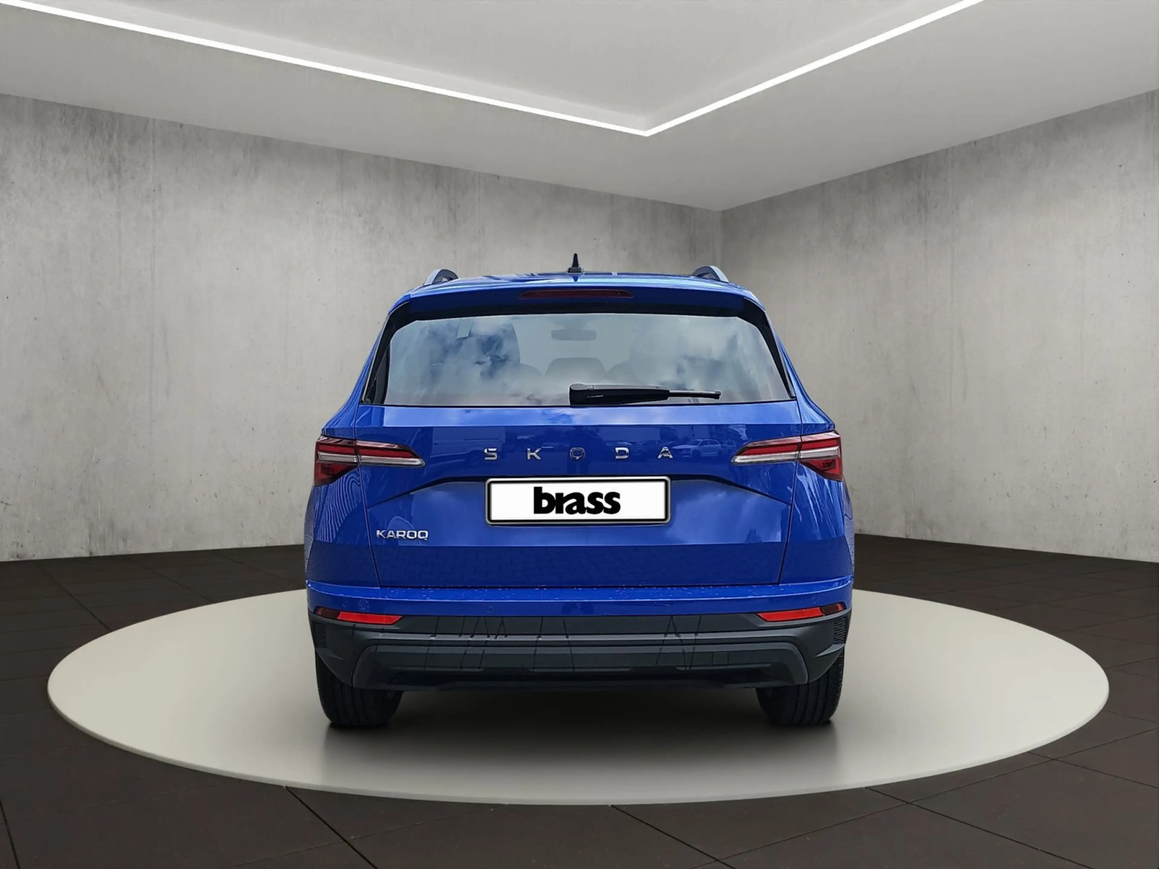 Skoda Karoq Selection 1,5 TSI 110 kW 6-Gang-Schaltgetr — photo 4