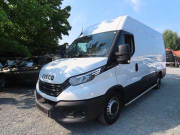35C14V 2.3 Turbo VGT Hi-Matic LAADBRUG 15500eur NETTO