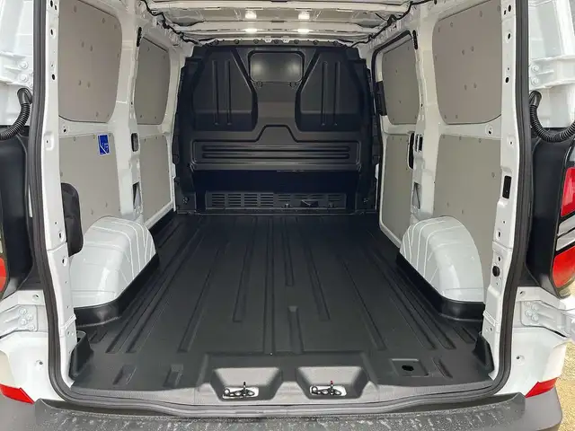 Ford Transit Custom view 5