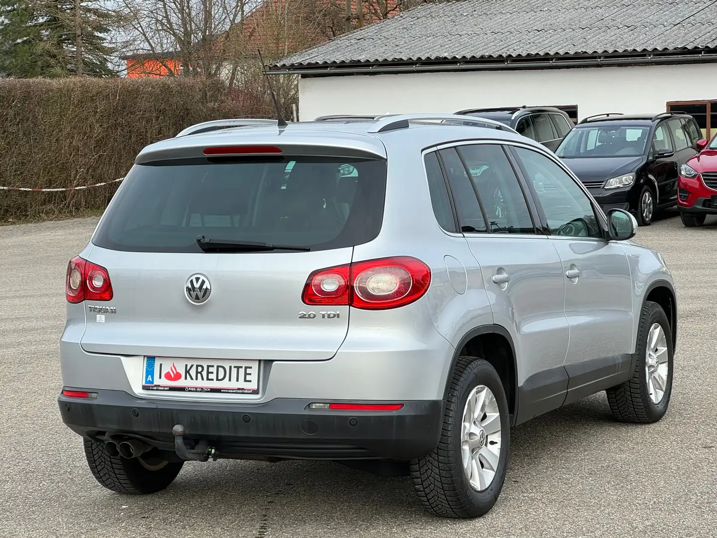 Volkswagen Tiguan Sport*DSG*AHK*PDC*Öamtc-Gepflegt*Xenon*Kredit* siva - 2