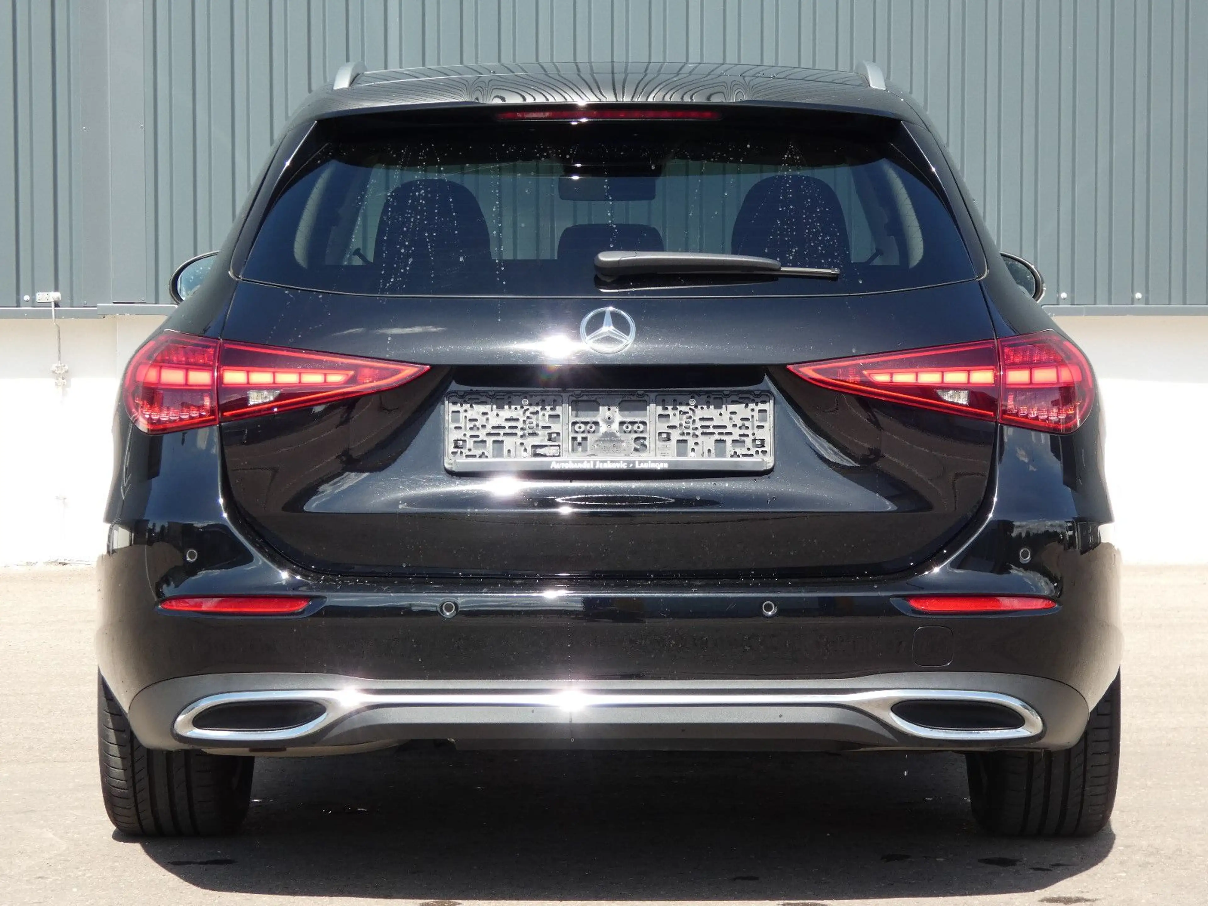 Mercedes-Benz C 200 d T Avantgarde Distronic LED Navi 1-Hand — photo 26