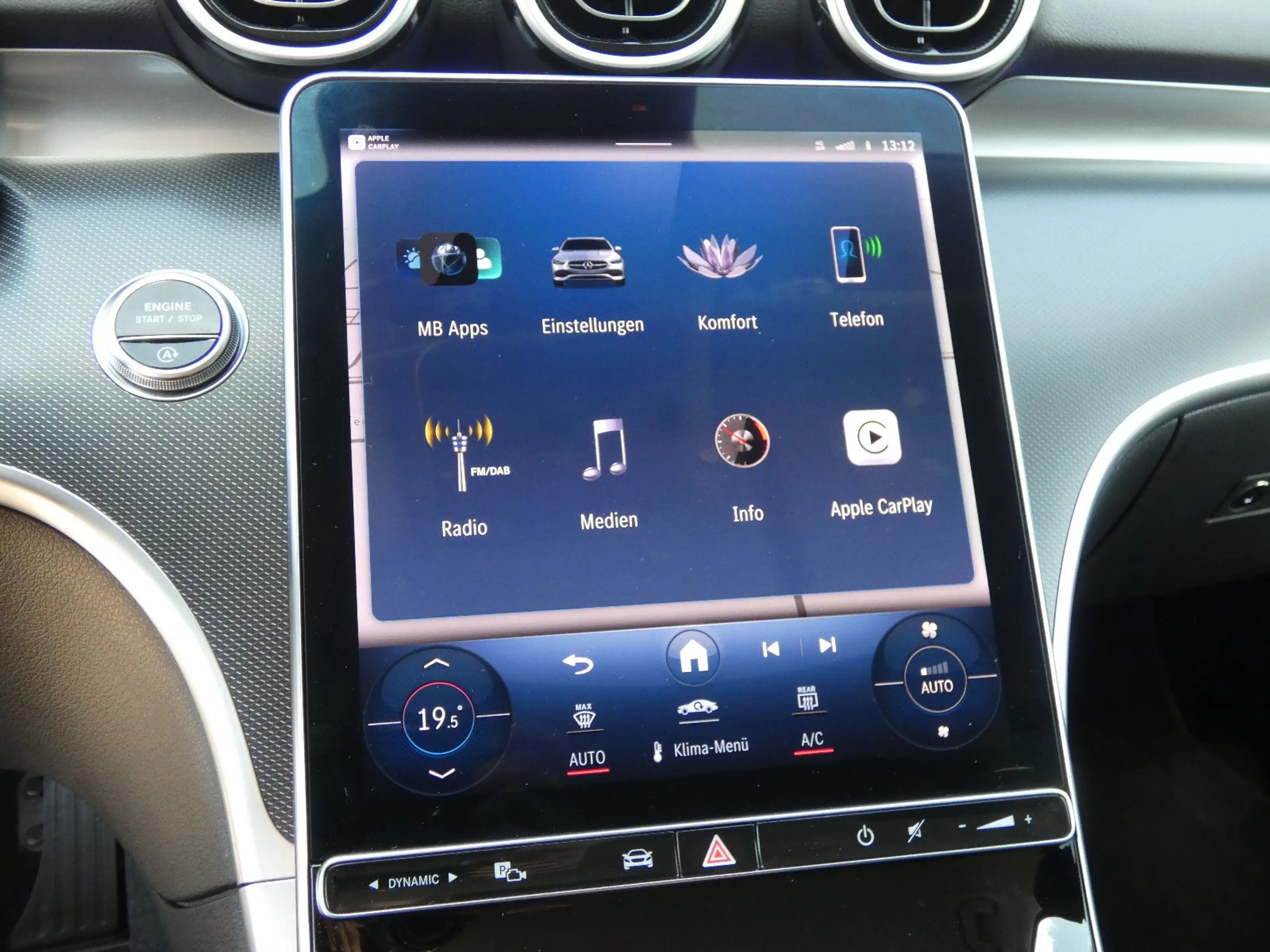 Mercedes-Benz C 200 d T Avantgarde Distronic LED Navi 1-Hand — photo 12