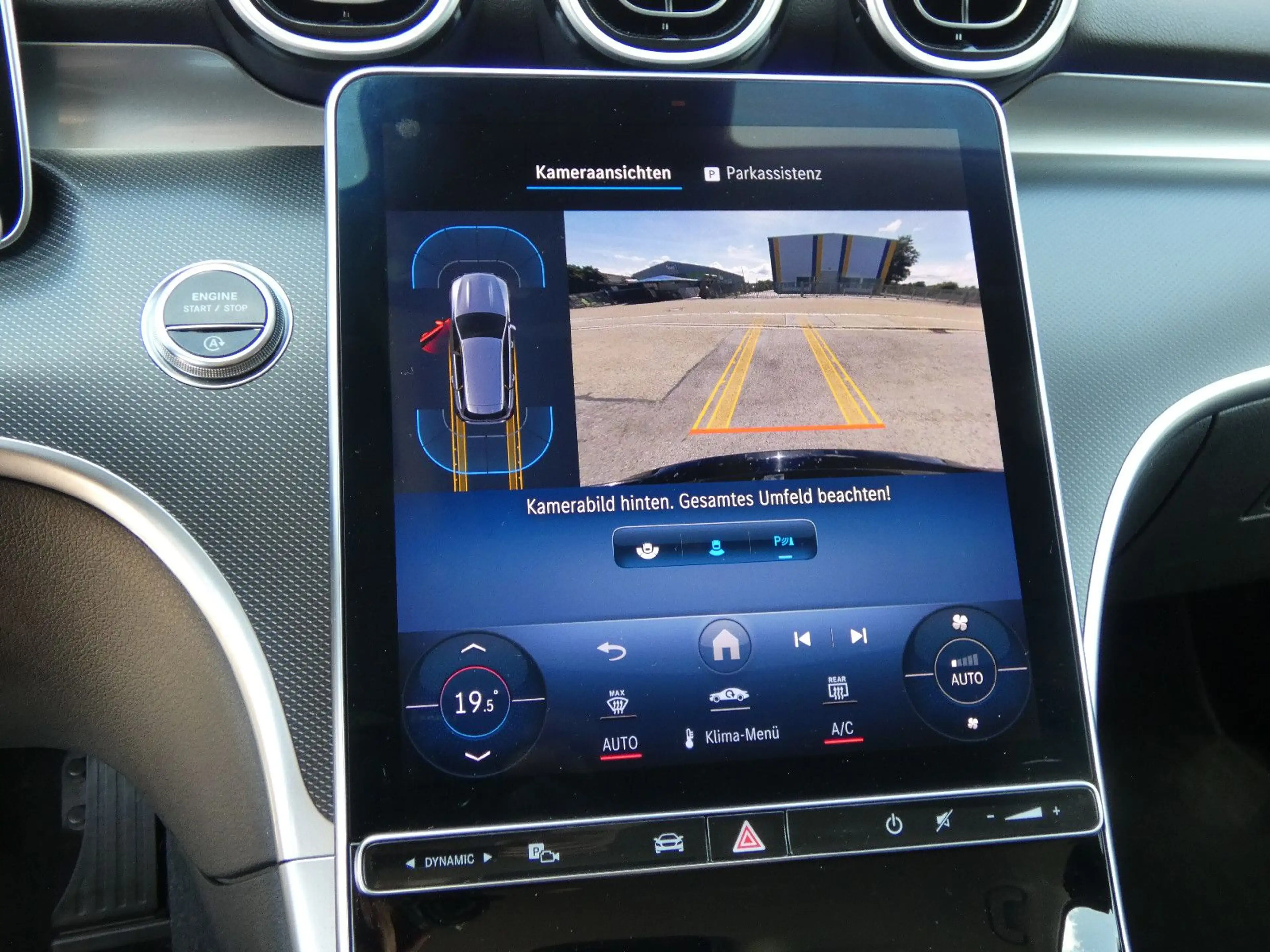Mercedes-Benz C 200 d T Avantgarde Distronic LED Navi 1-Hand — photo 11