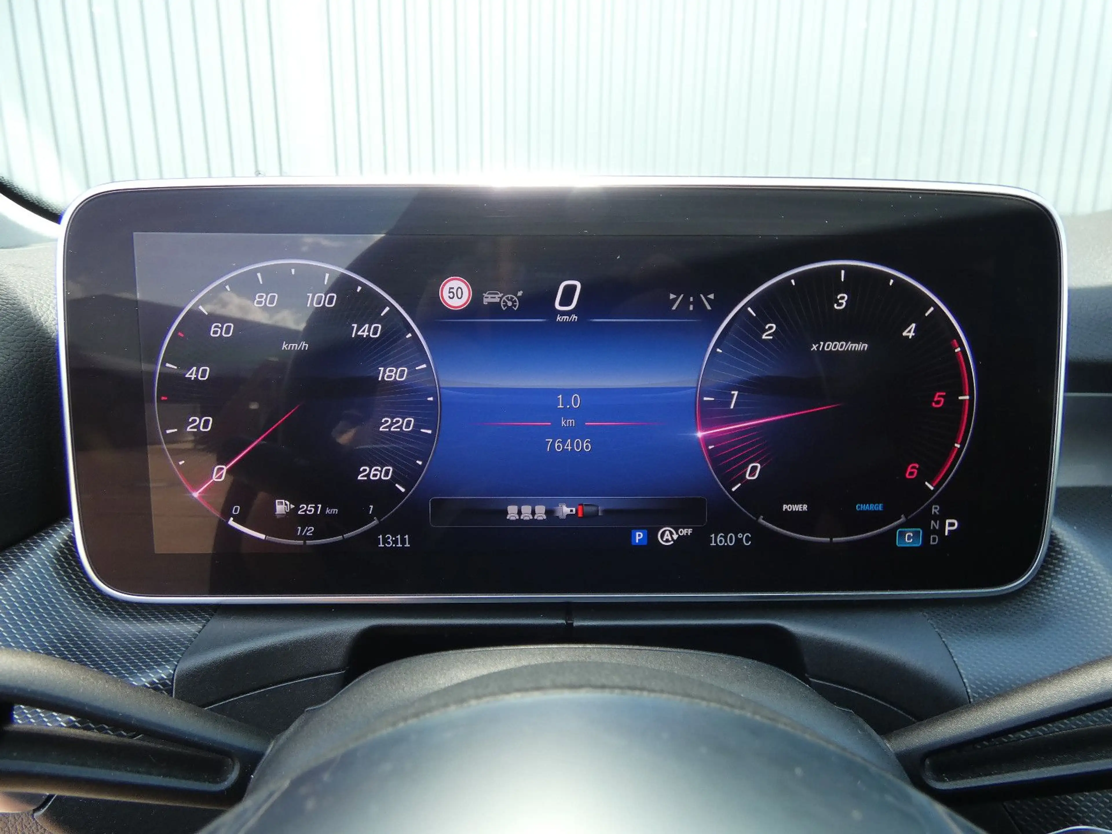 Mercedes-Benz C 200 d T Avantgarde Distronic LED Navi 1-Hand — photo 16