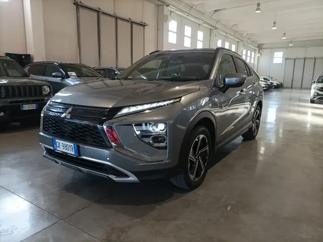 Mitsubishi Eclipse Cross Eclipse Cross 2.4 MIVEC 4WD PHEV Instyle SDA