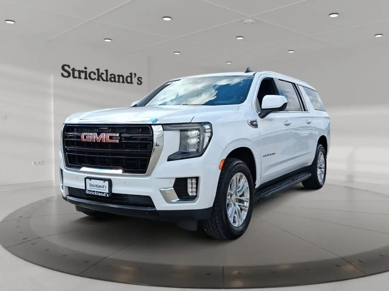 GMC Yukon photo GMC Yukon