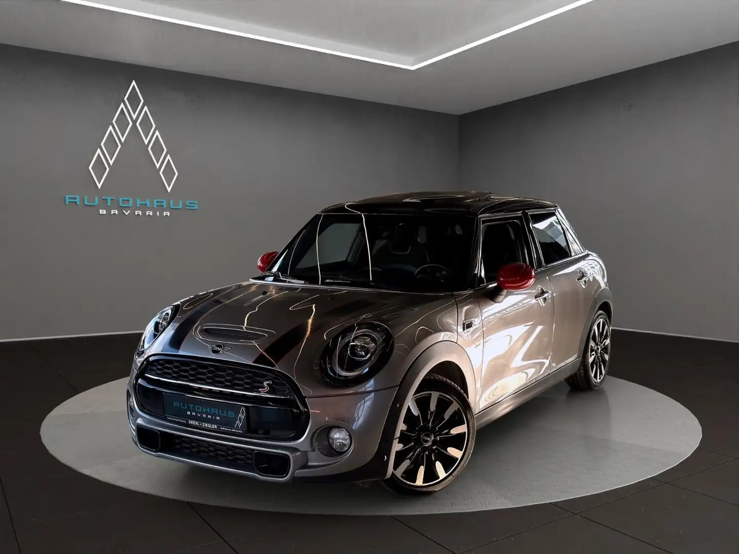 MINI Cooper S 5-trg. *LED*NAVI*PANO*PDC*AMBIENTE Silber - 1