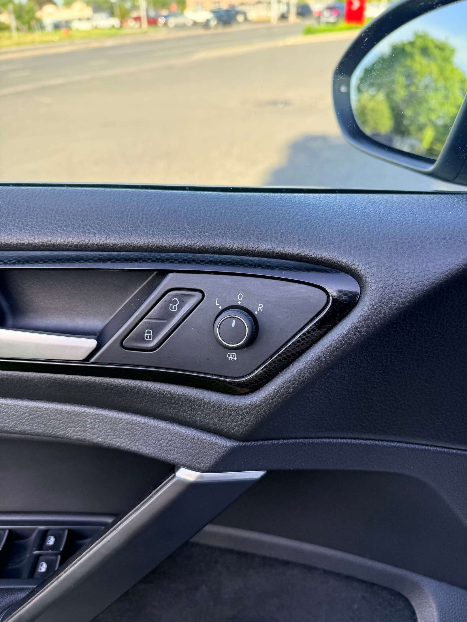 2017 Volkswagen Golf Highline thumb 22