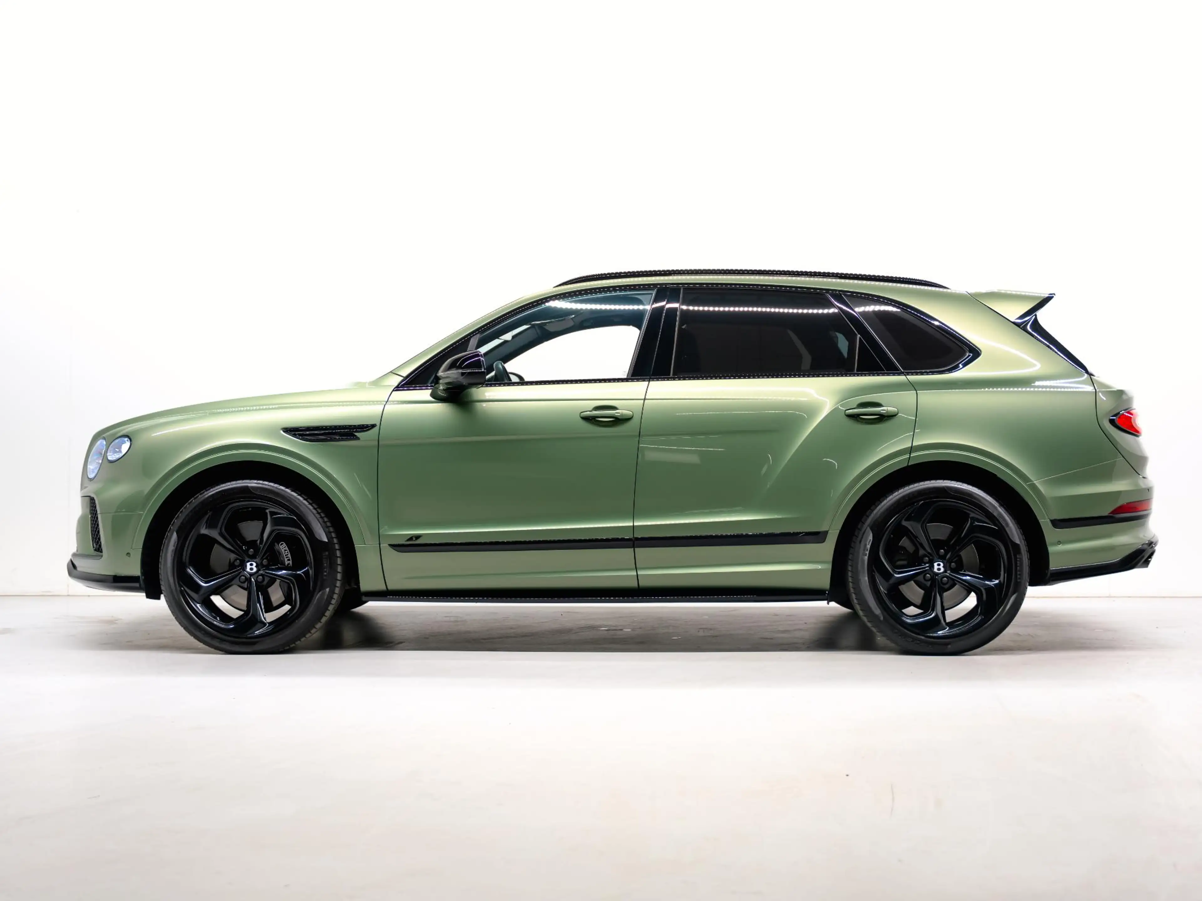 Bentley Bentayga 4.0 V8 S |TOURING|BLACKLINE — photo 2
