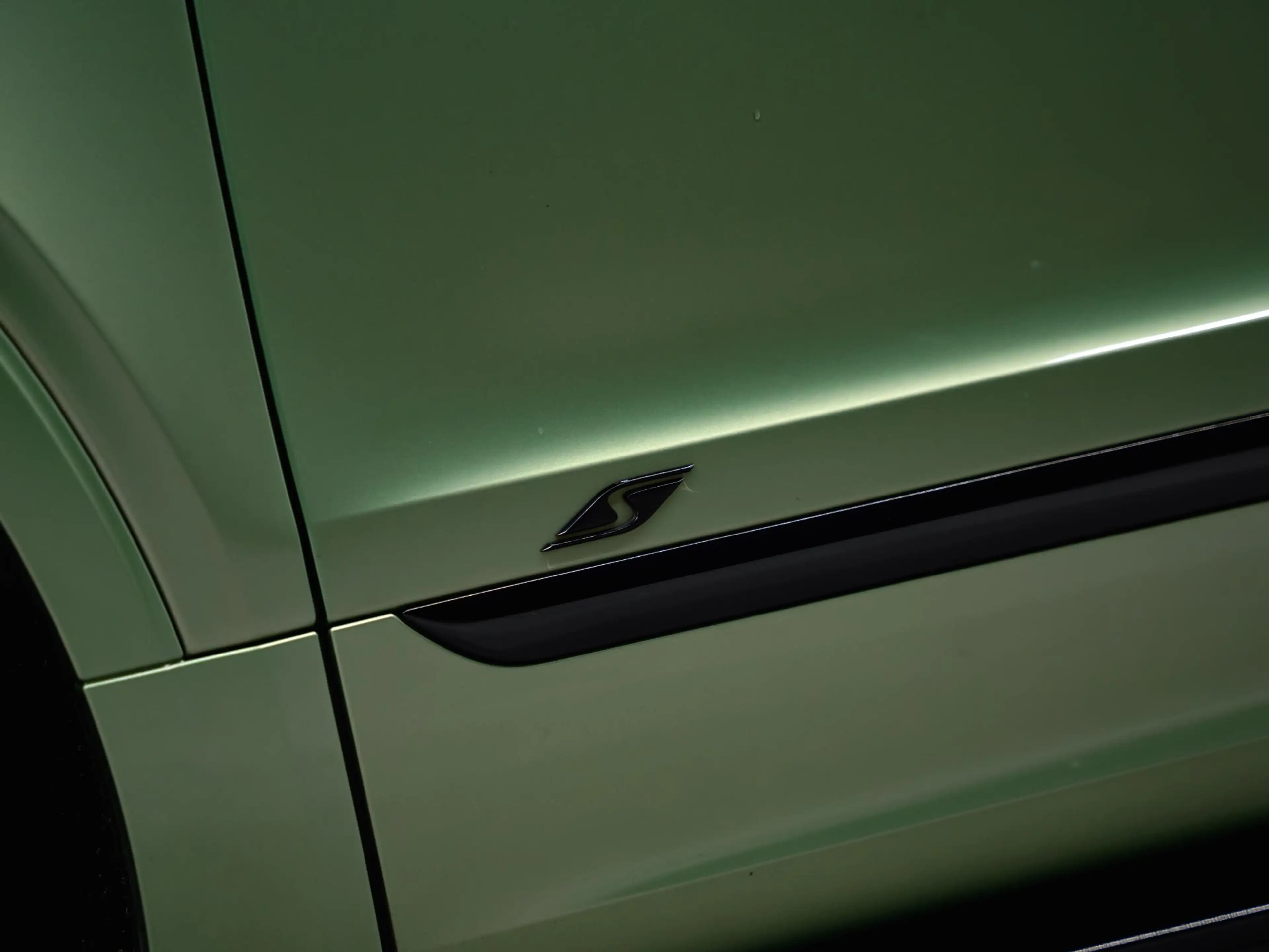 Bentley Bentayga 4.0 V8 S |TOURING|BLACKLINE — photo 6