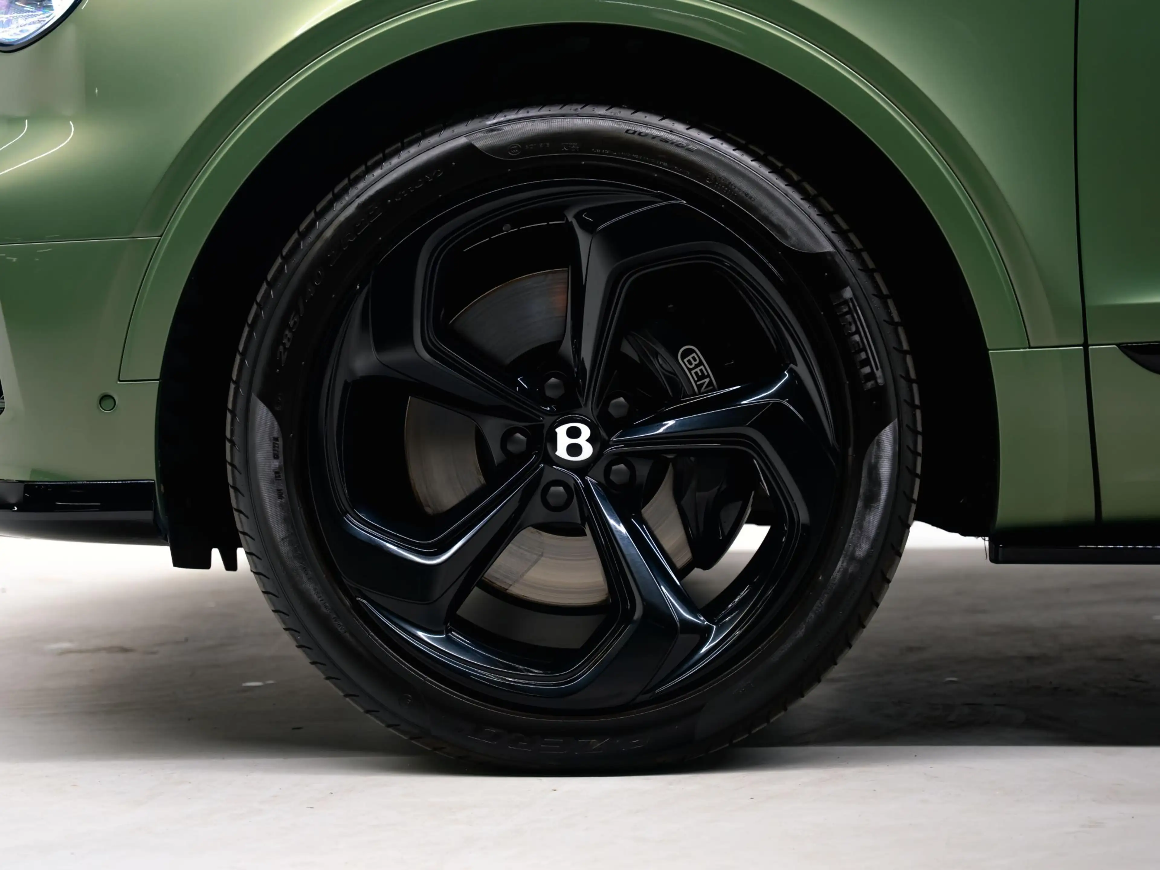 Bentley Bentayga 4.0 V8 S |TOURING|BLACKLINE — photo 5