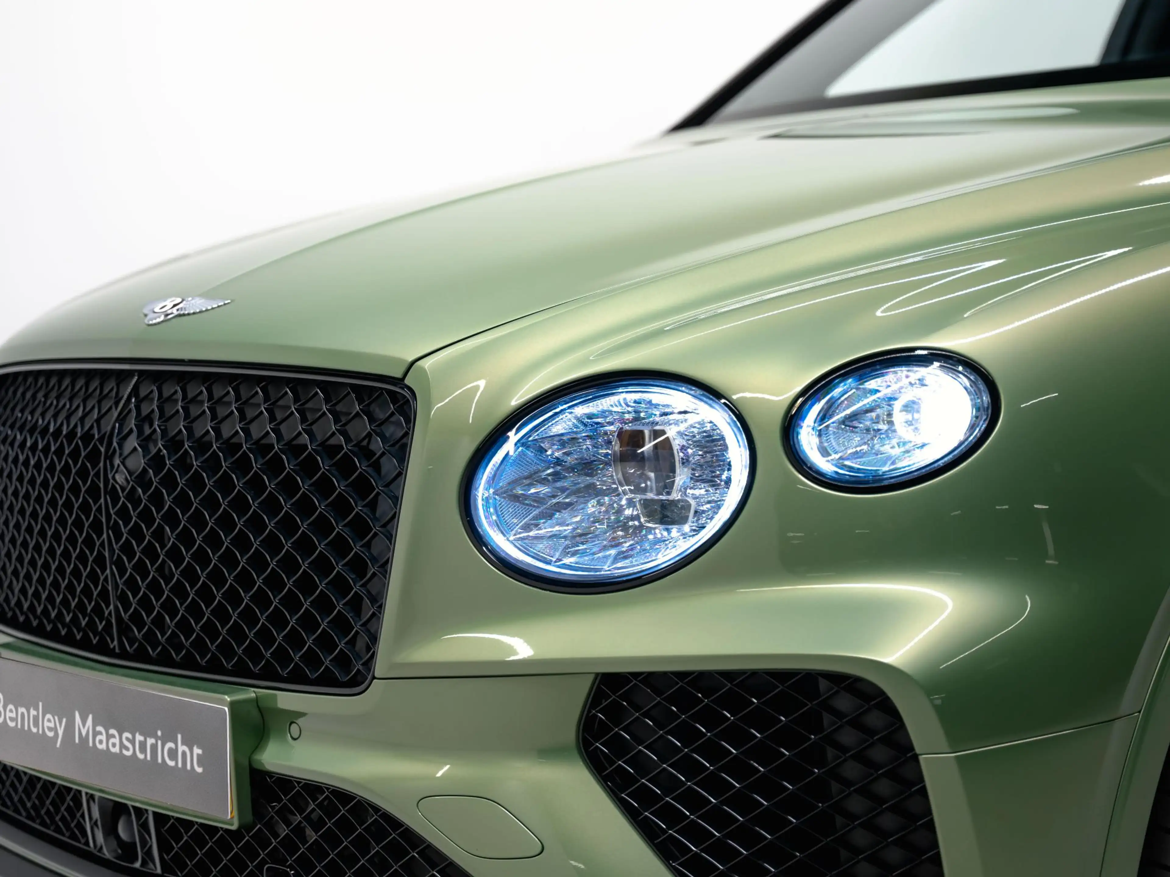 Bentley Bentayga 4.0 V8 S |TOURING|BLACKLINE — photo 4