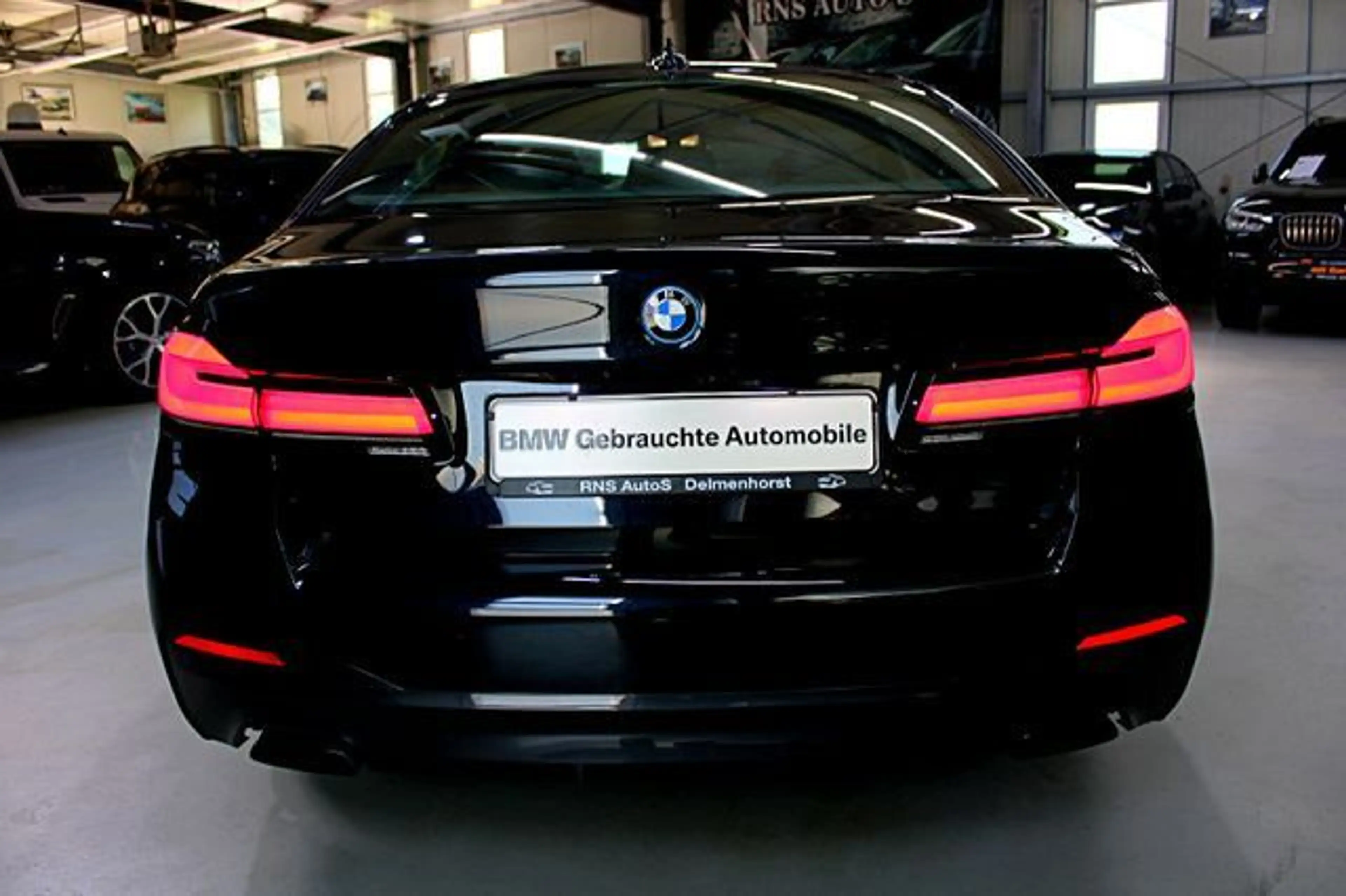 BMW 545 e xDrive,HUD,M-Sport Pro,H&K,Laser,Belüftung — photo 5