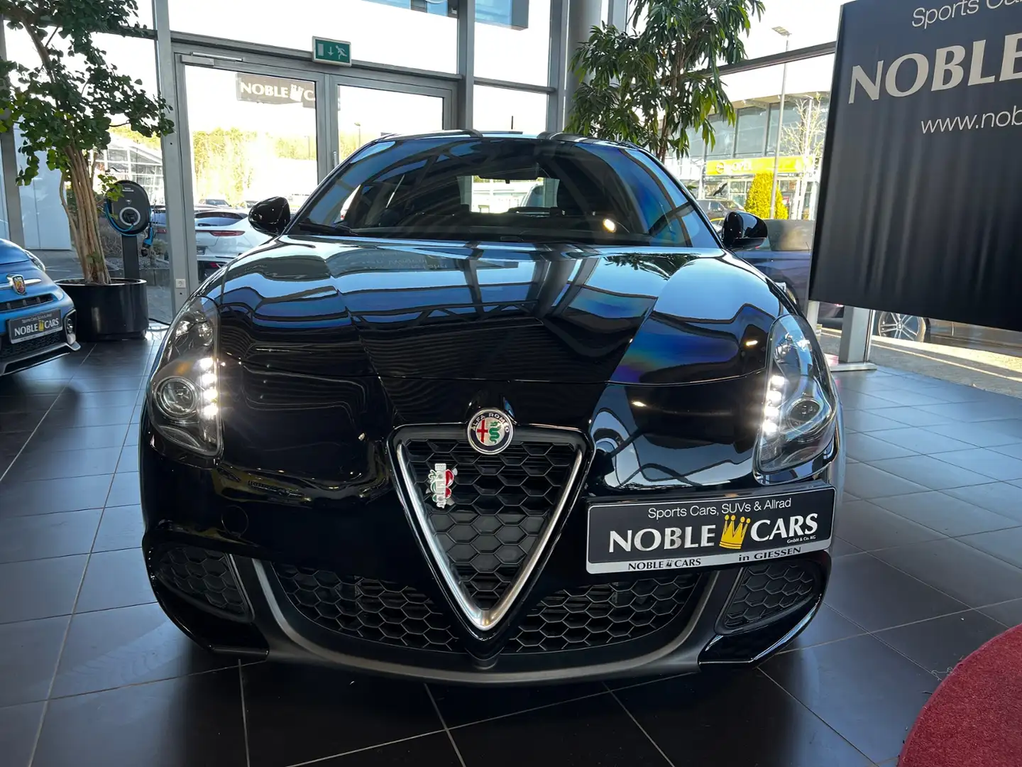 Alfa Romeo Giulietta Basis KLIMA NAVI Czarny - 2