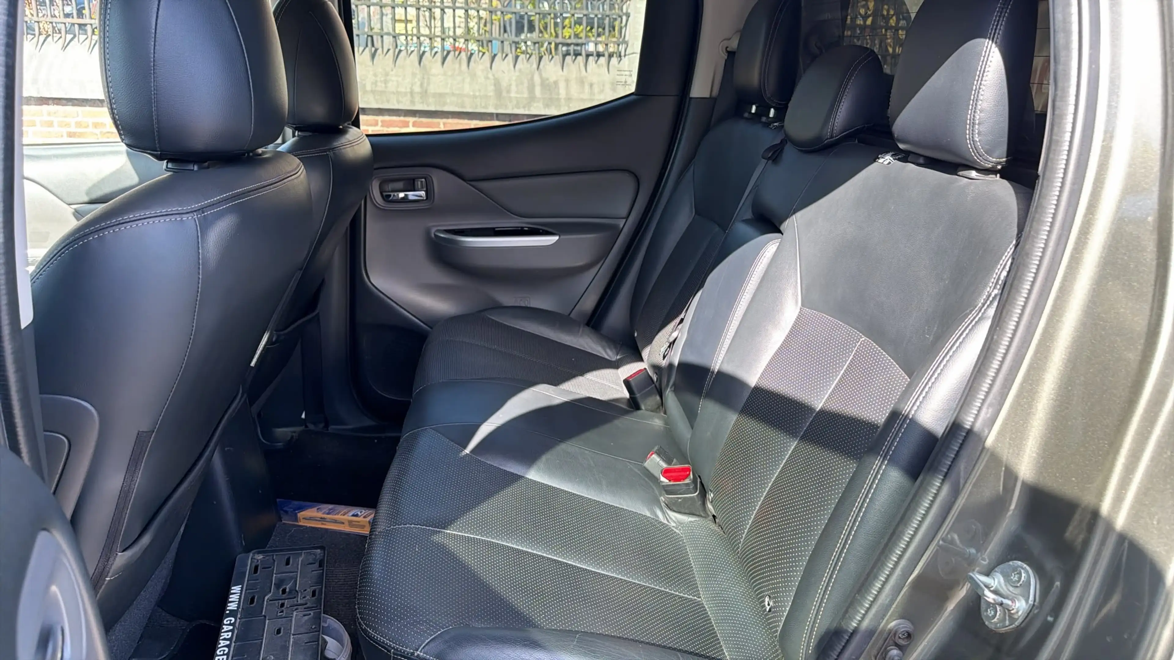 Mitsubishi L200 L 200 2.4 DI-D 4WD Intense (EU6) — photo 12