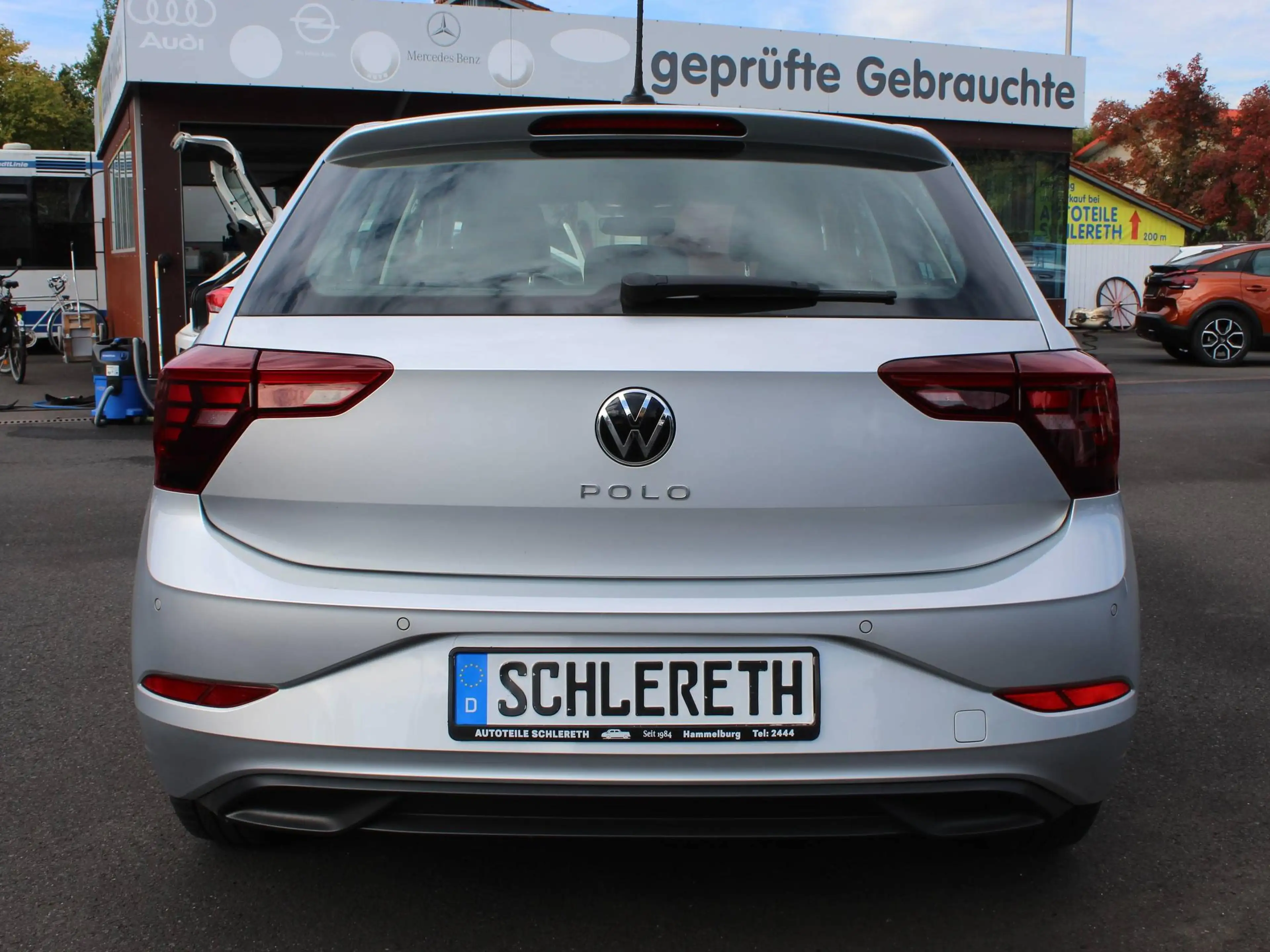 Volkswagen Polo Life, 1. Hand, HU+AU NEU, 77200 km, DAB-Radio, USBc, 3x Isofix, Navi mit Verkehrszeichenerkennung — photo 4