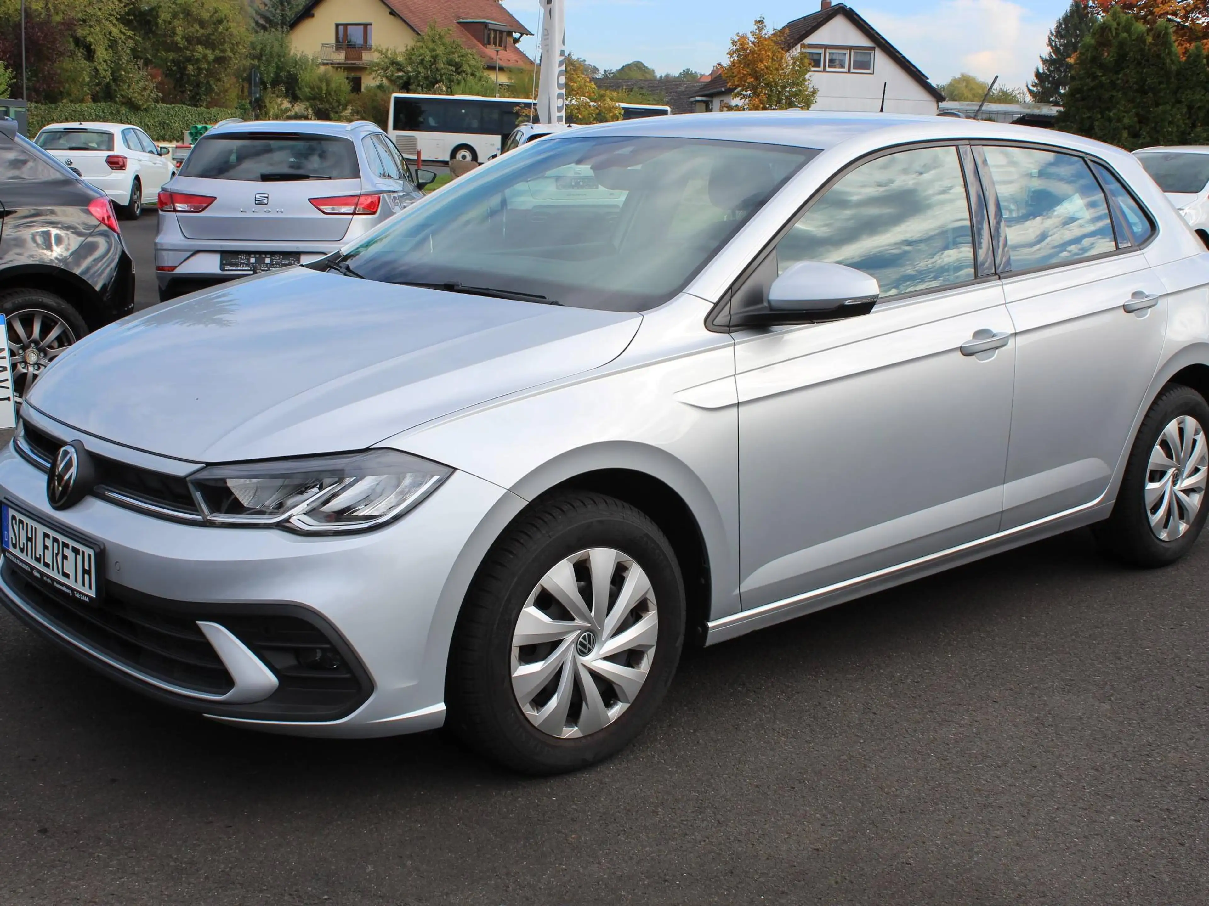 Volkswagen Polo Life, 1. Hand, HU+AU NEU, 77200 km, DAB-Radio, USBc, 3x Isofix, Navi mit Verkehrszeichenerkennung