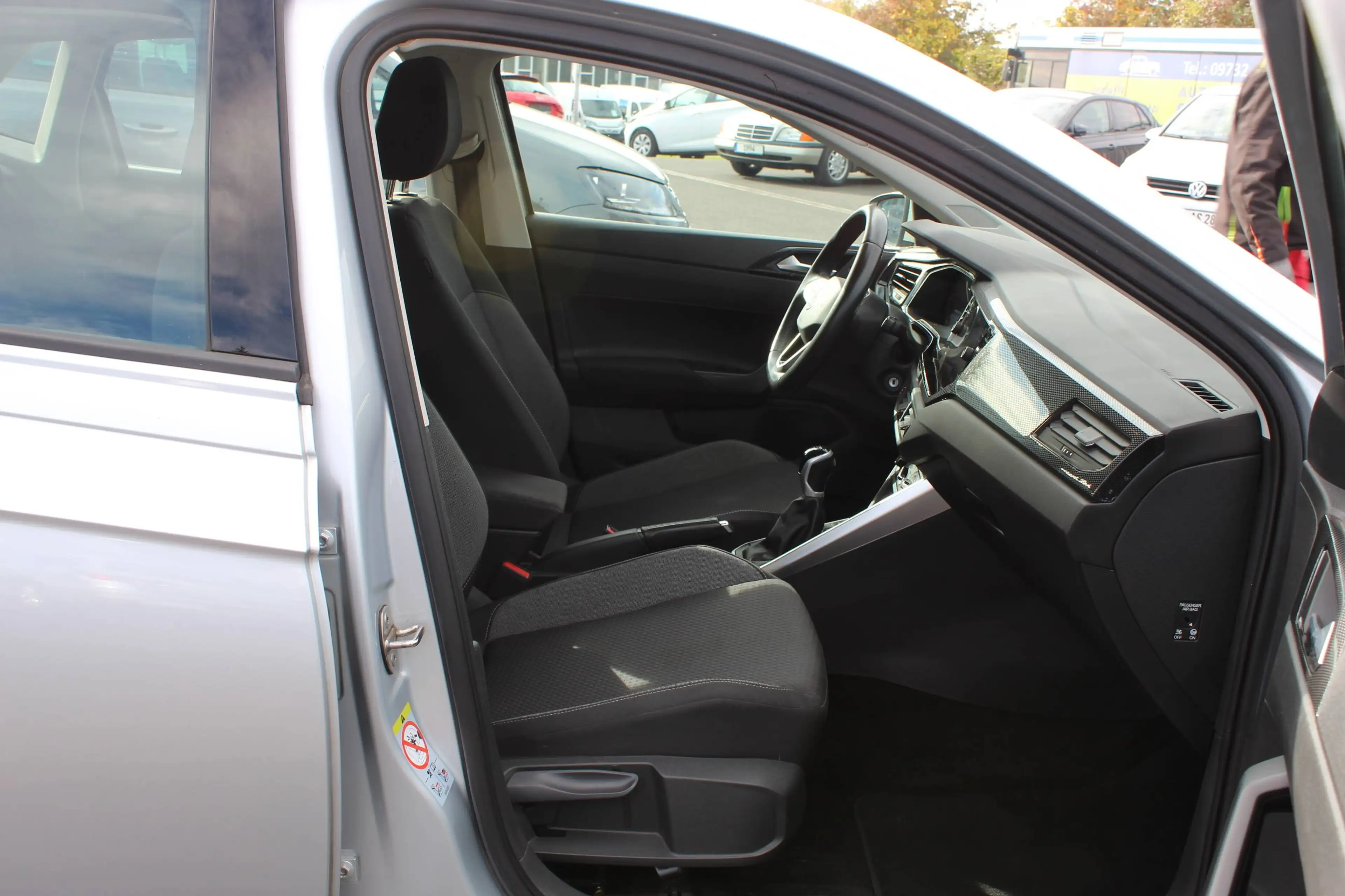 Volkswagen Polo Life, 1. Hand, HU+AU NEU, 77200 km, DAB-Radio, USBc, 3x Isofix, Navi mit Verkehrszeichenerkennung — photo 13