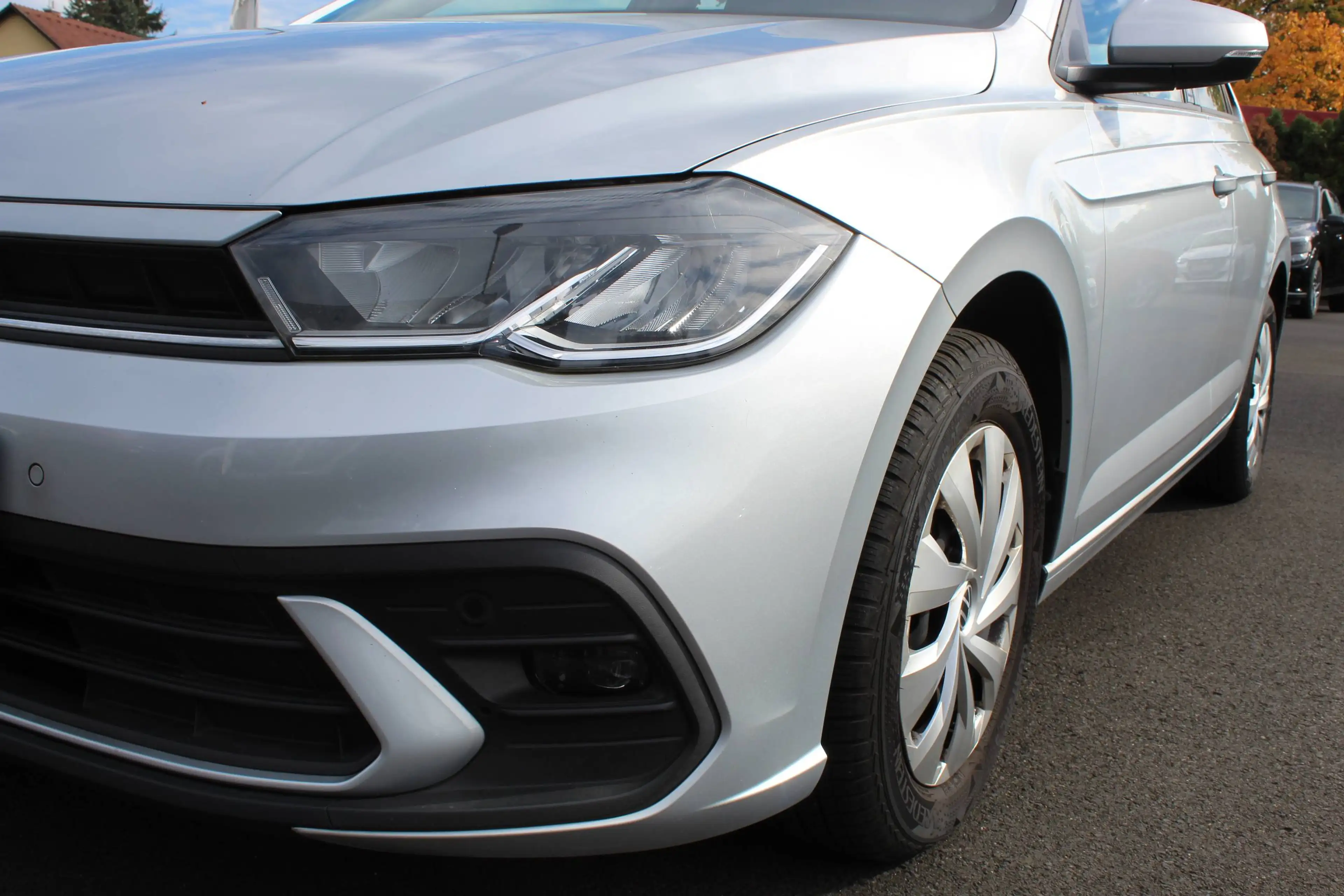 Volkswagen Polo Life, 1. Hand, HU+AU NEU, 77200 km, DAB-Radio, USBc, 3x Isofix, Navi mit Verkehrszeichenerkennung — photo 9