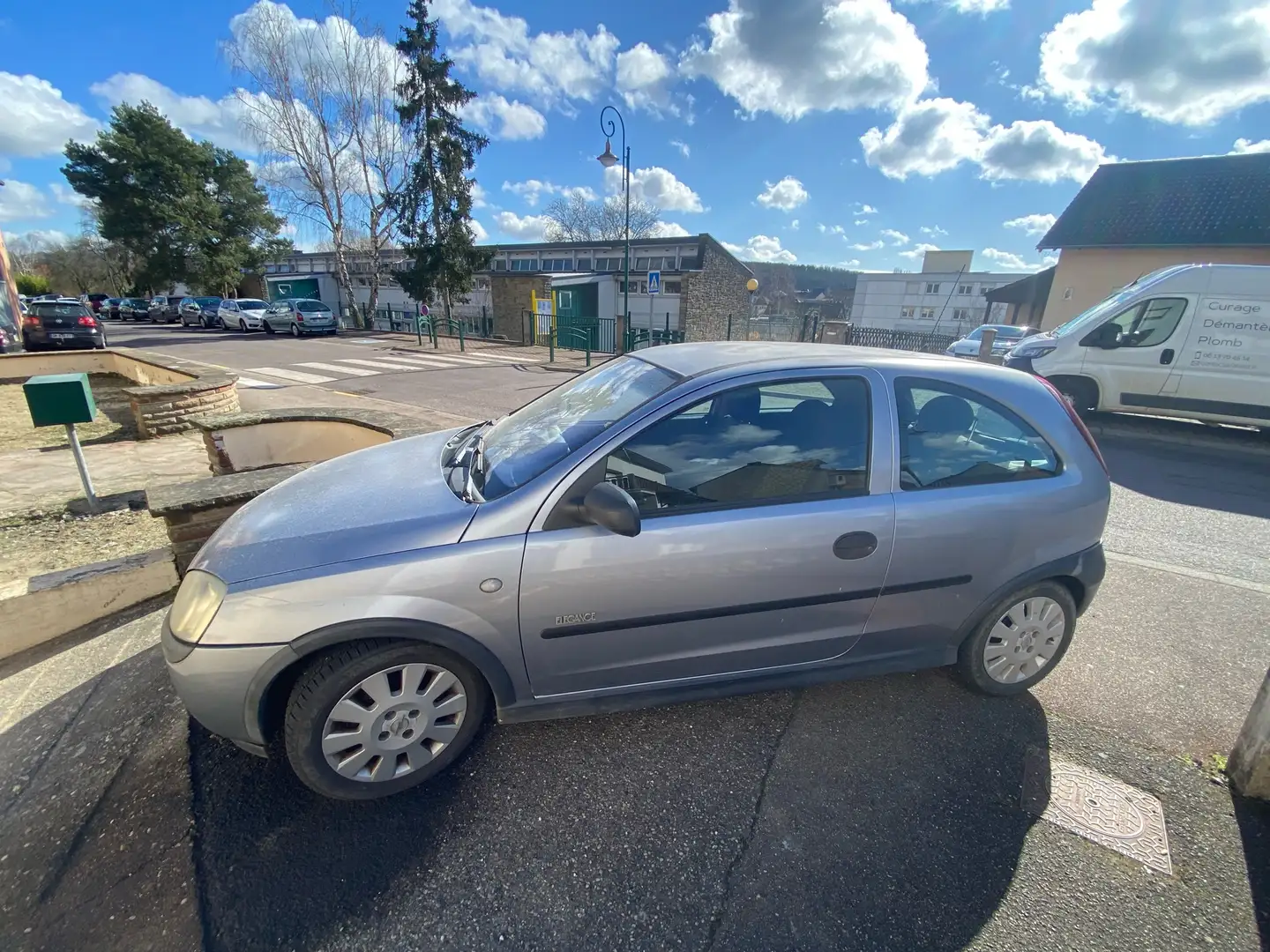 Opel Corsa 1.2i 16V Comfort - 2