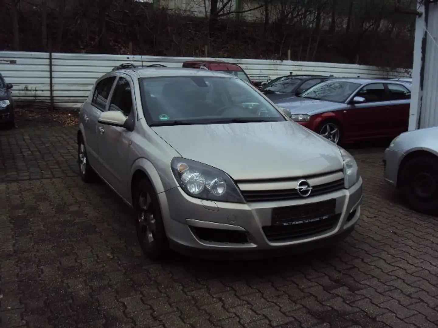 Opel Astra Edition,Automatik,Euro 4,Klima. Бежевий - 2