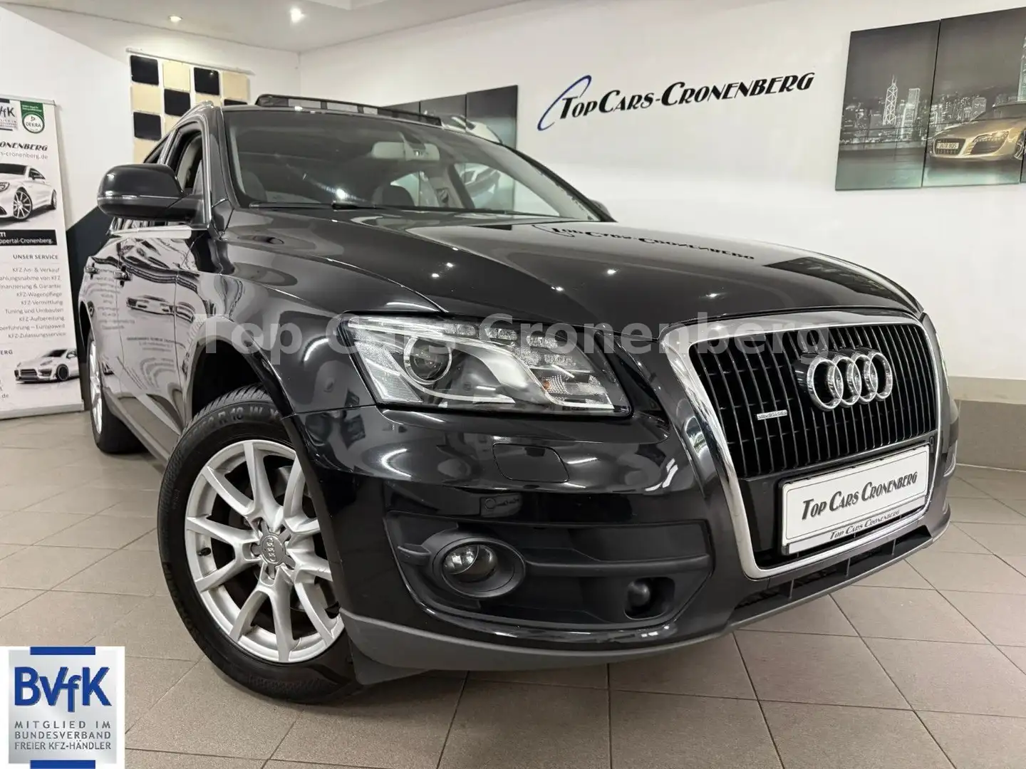 Audi Q5 3.2 FSI quattro Bi-Xenon*Panorama+TÜV 2027* Schwarz - 1