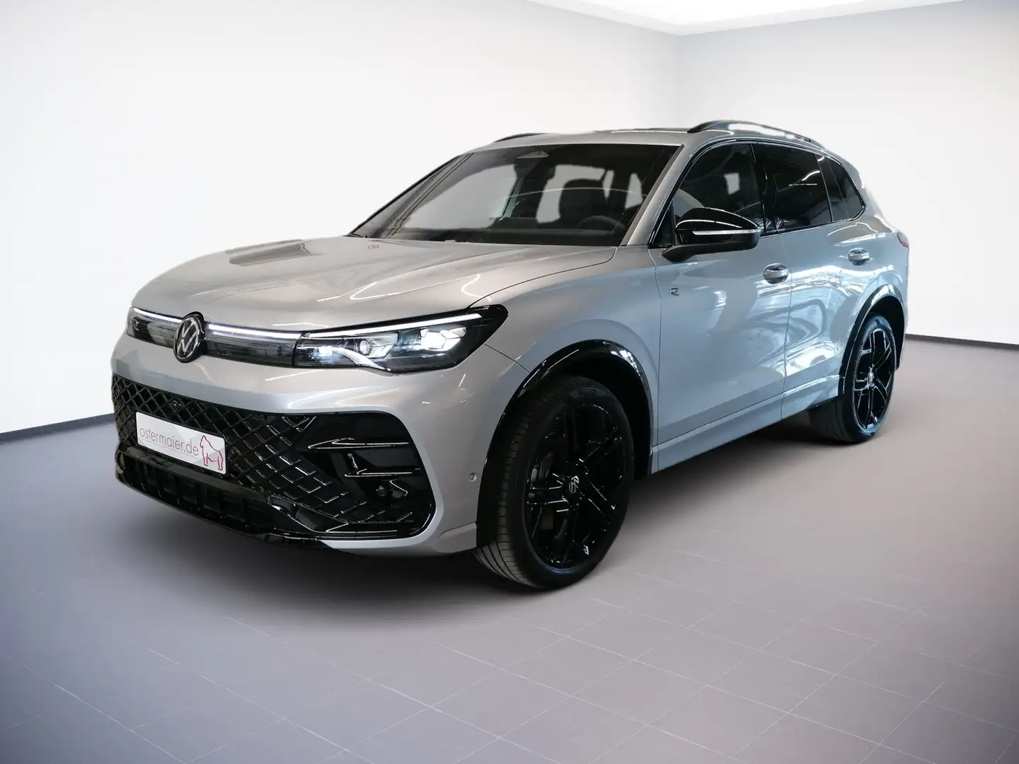 Volkswagen Tiguan R-Line 2.0 TDI DSG 20''Alu,Pano,MatrixLED,Navi,AHK Silber - 2