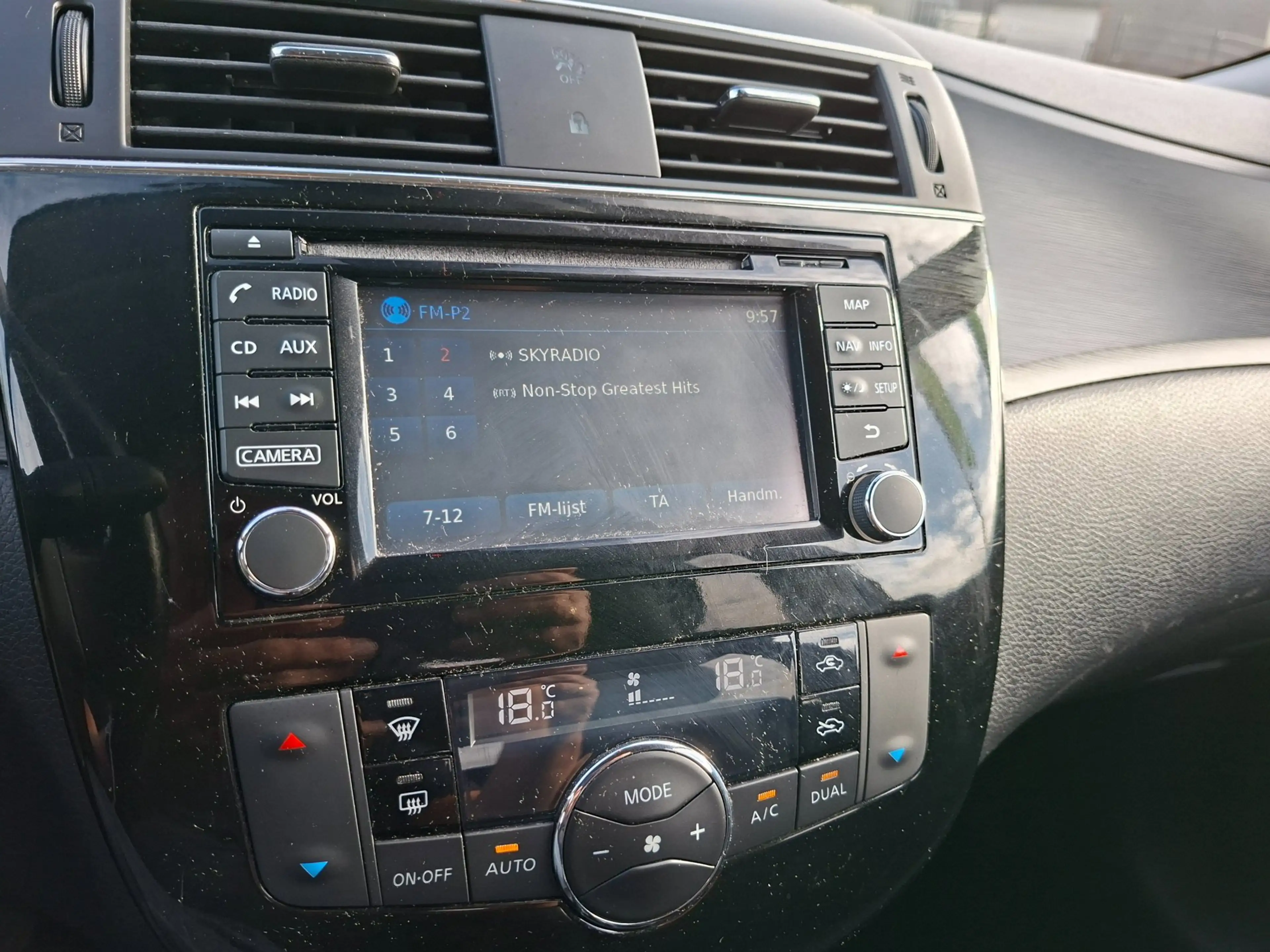 Nissan Pulsar 1.2 DIG-T Connect Edition / Keurige auto / Dealer — photo 11