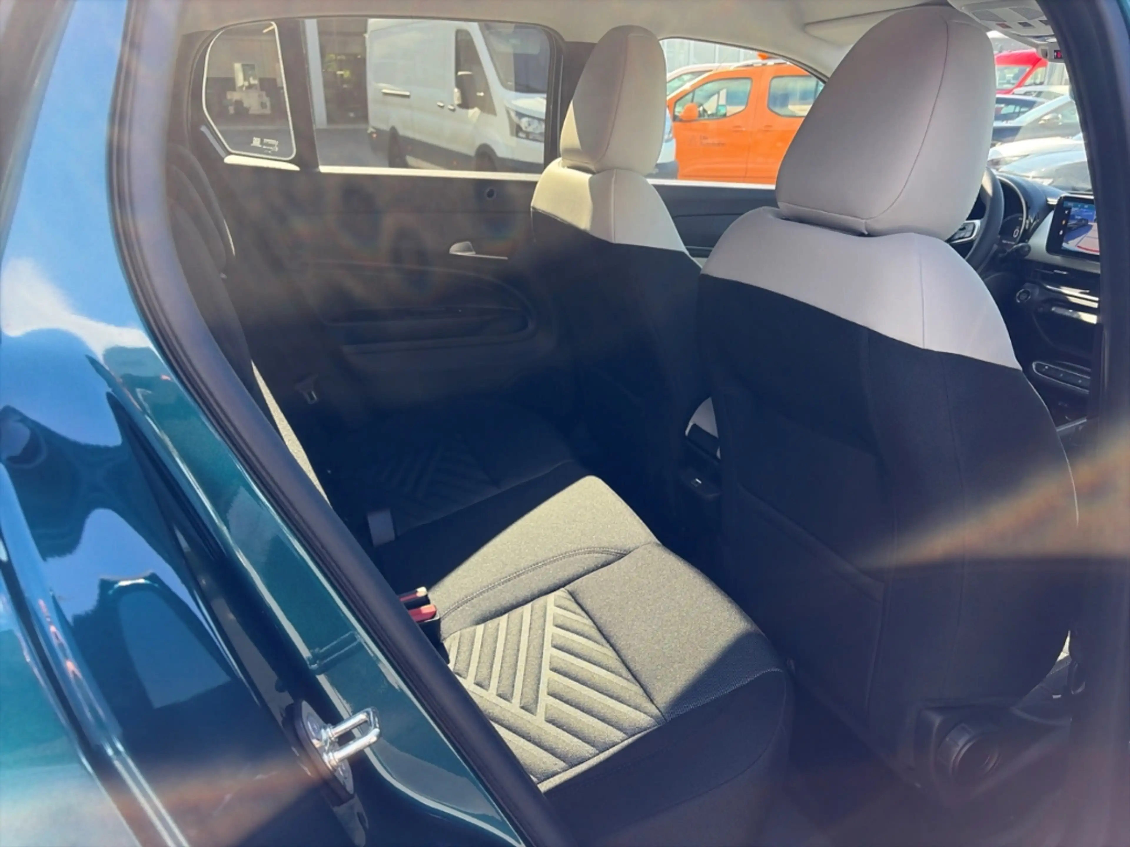 Fiat 600 Hybrid La Prima Navi Soundsystem 360 Kamera Massag — photo 10