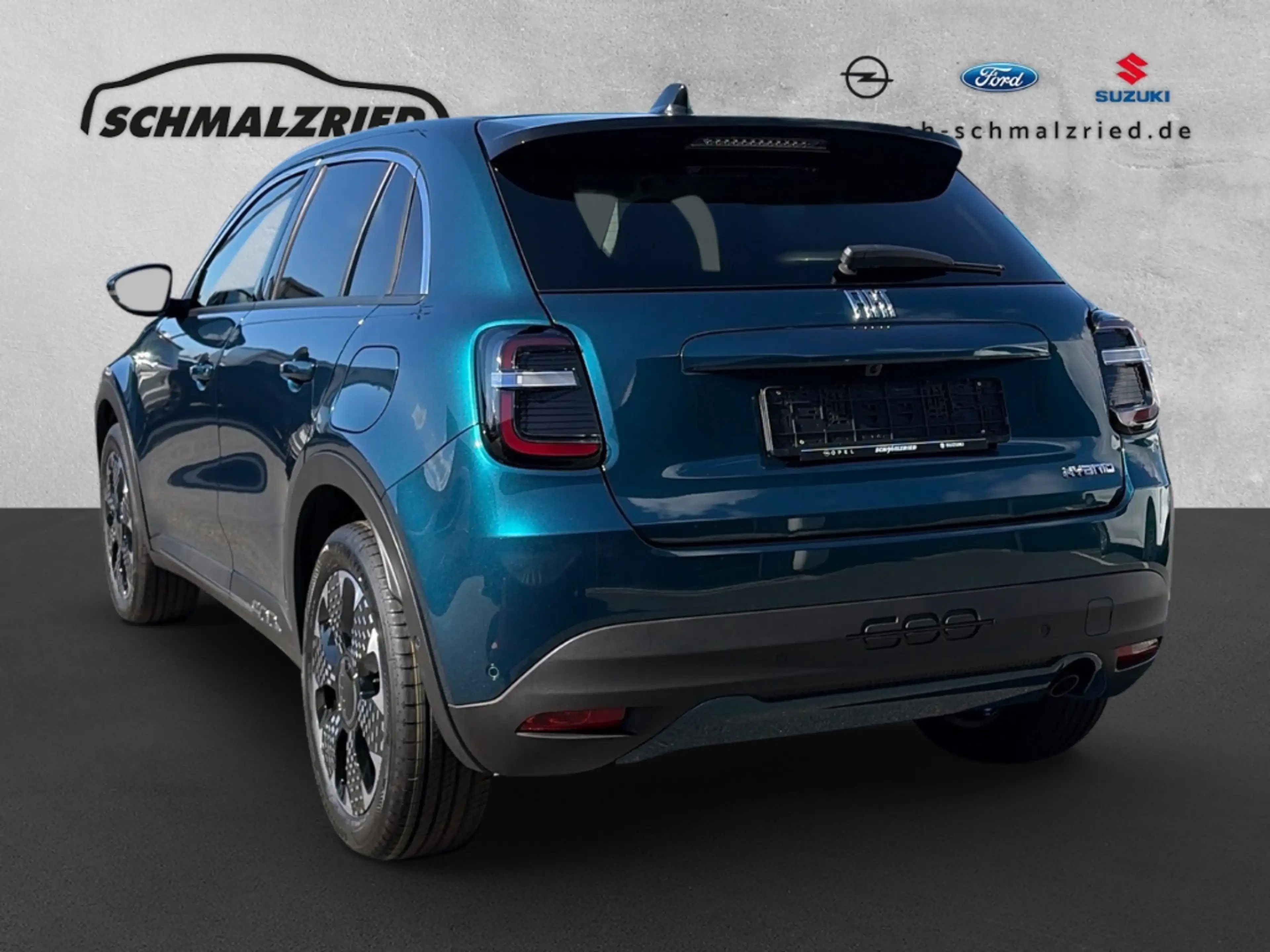 Fiat 600 Hybrid La Prima Navi Soundsystem 360 Kamera Massag — photo 3
