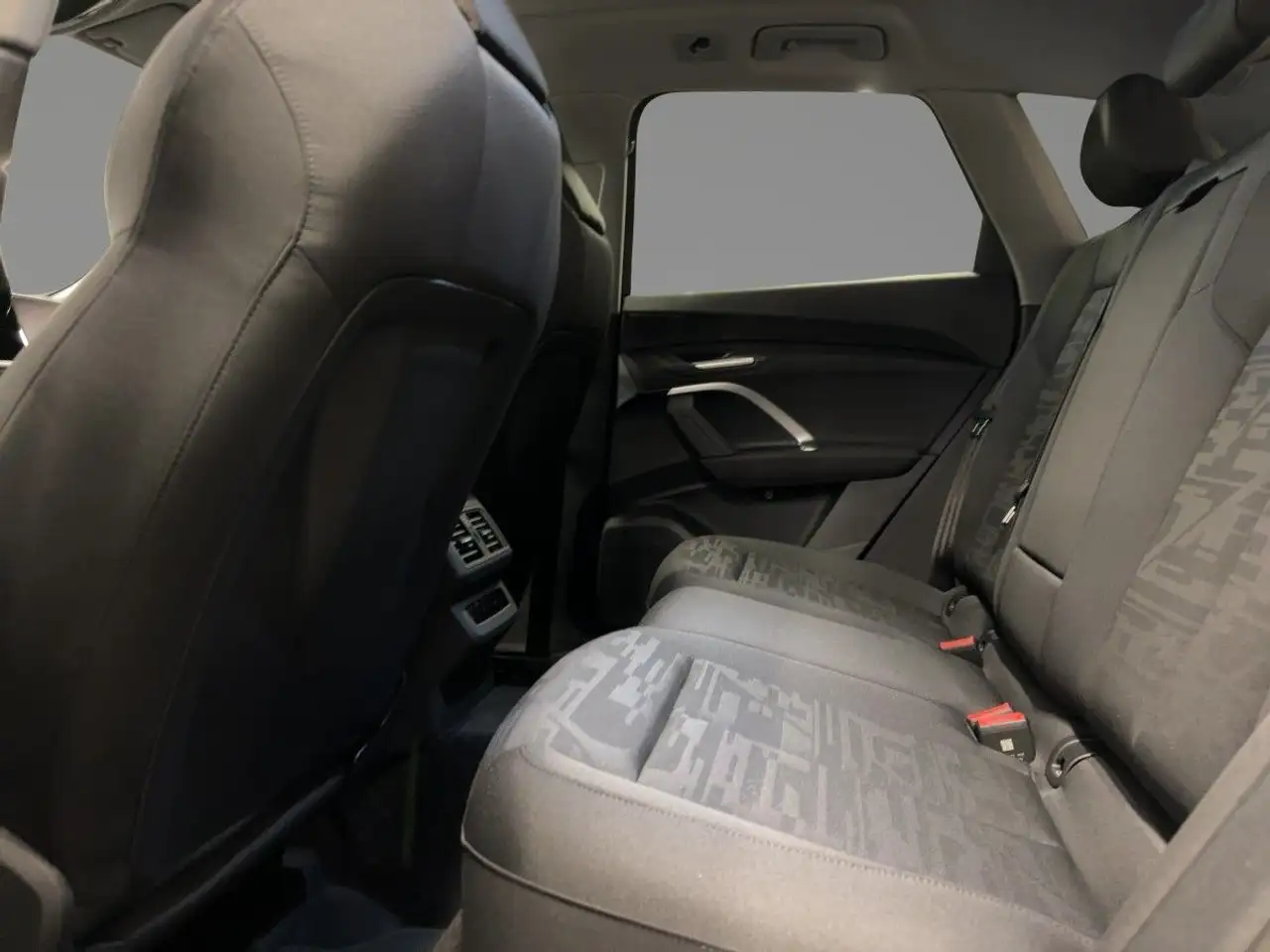 Audi Q5 TDI quattro S tronic 11