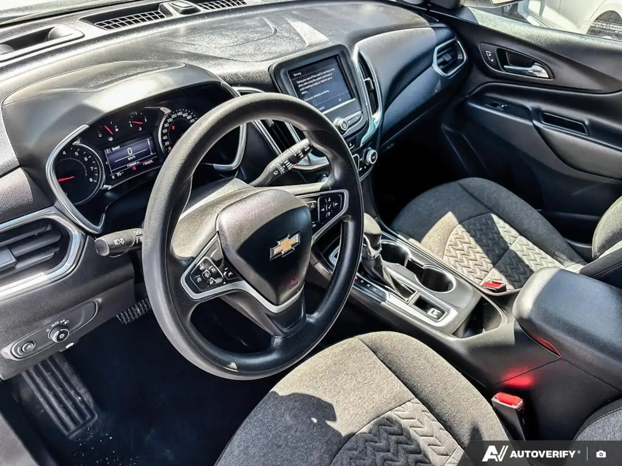 Chevrolet Equinox снимка Chevrolet Equinox