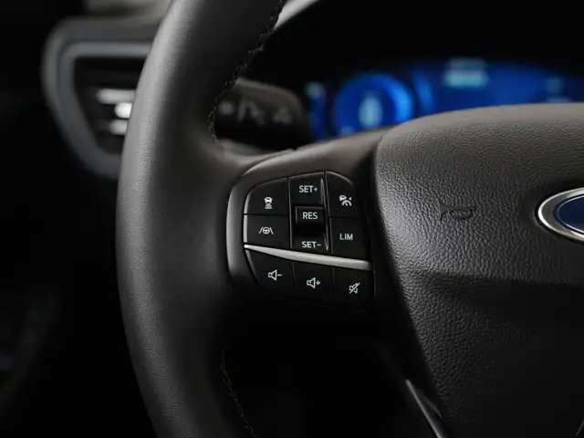 Ford Kuga view 9