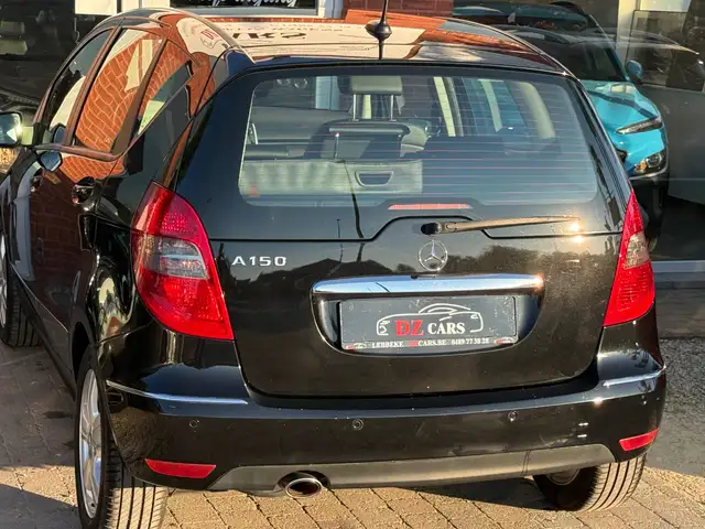 Mercedes-Benz A view 14