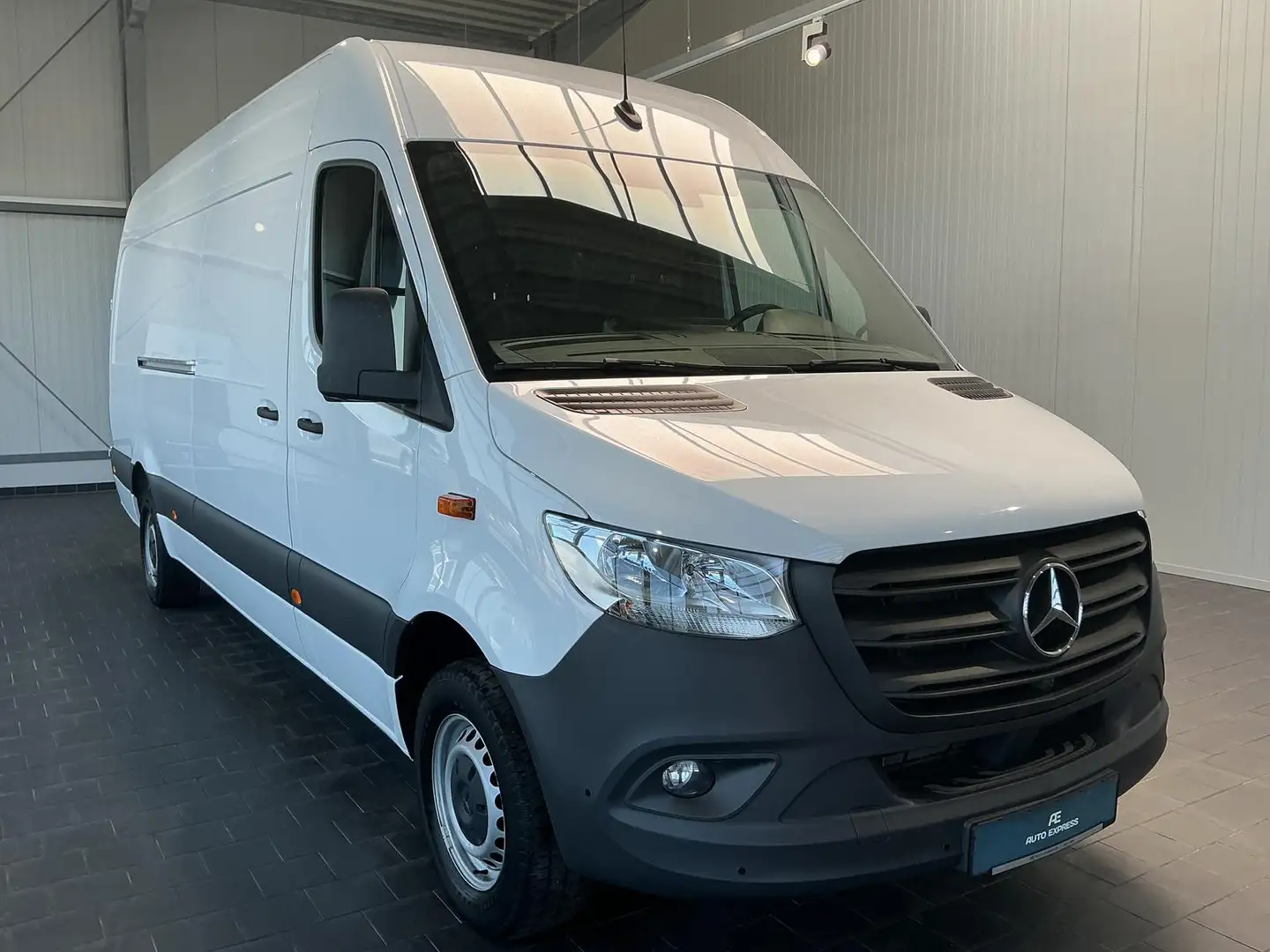 Mercedes-Benz Sprinter 317 L3/H2+Navi+Schwingsitz+360° Kamera Weiß - 2
