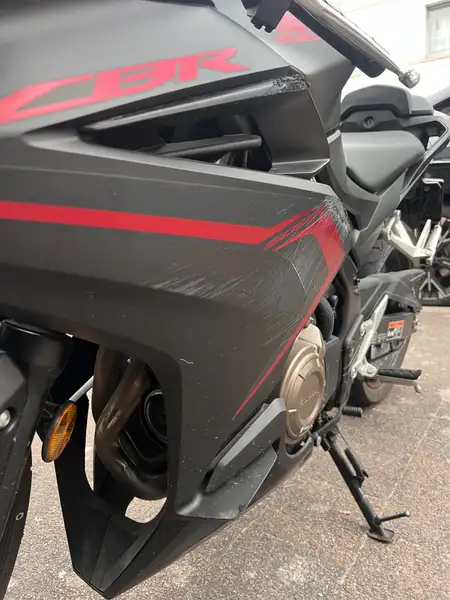 Honda CBR 500 R - foto 3